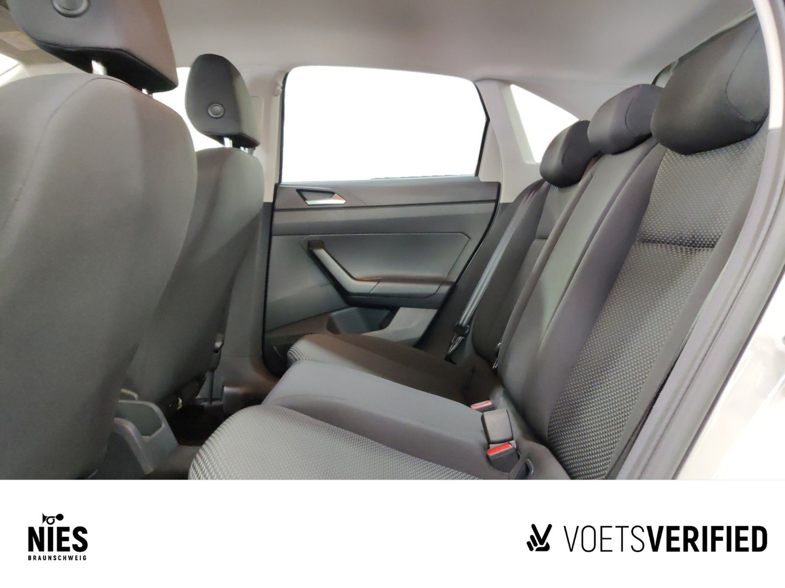 Volkswagen Taigo 1.0 TSI - Samsaru's Car Outlet