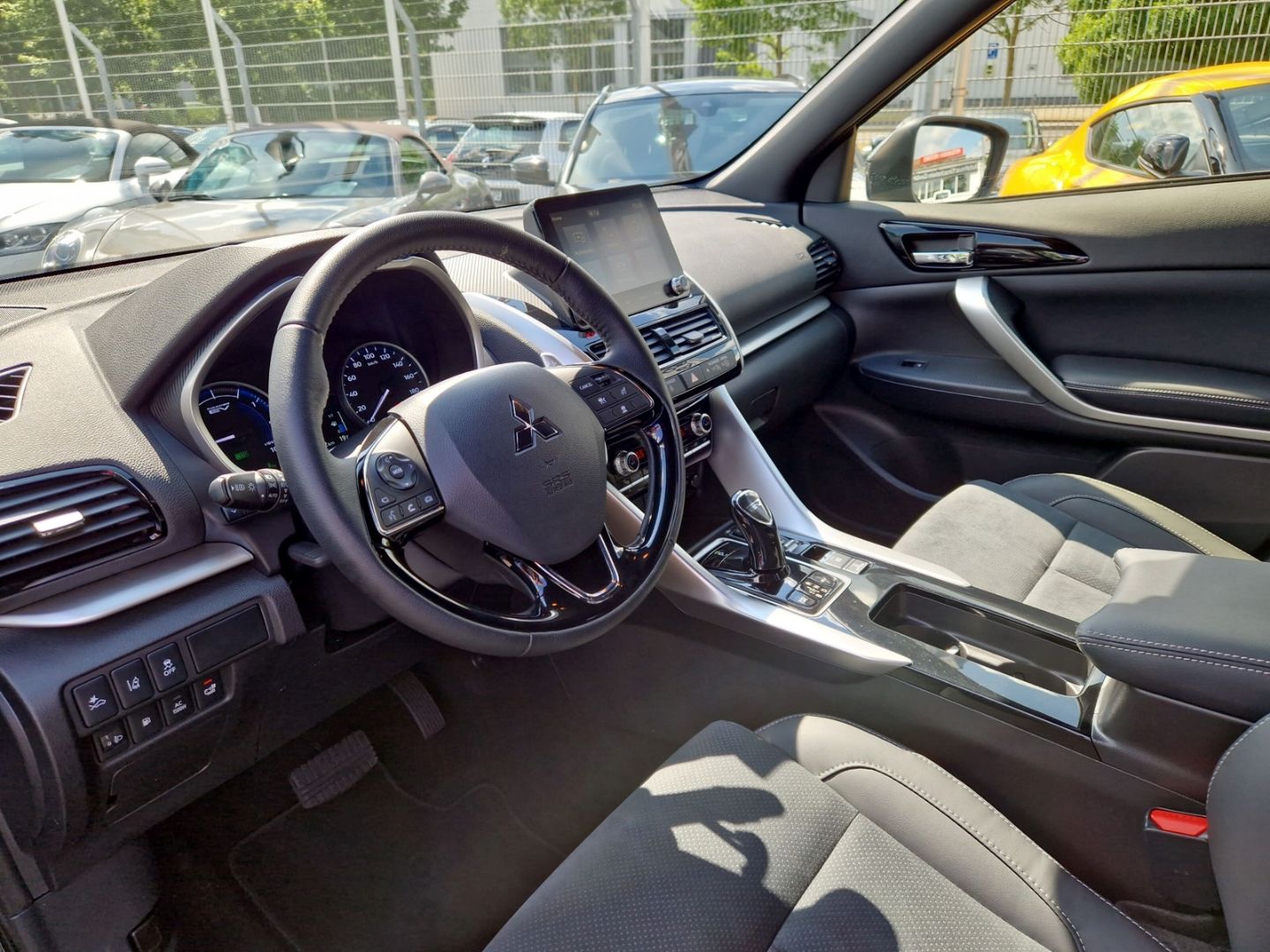 Mitsubishi Eclipse Cross Plug-In Hybrid Select ACC LED
