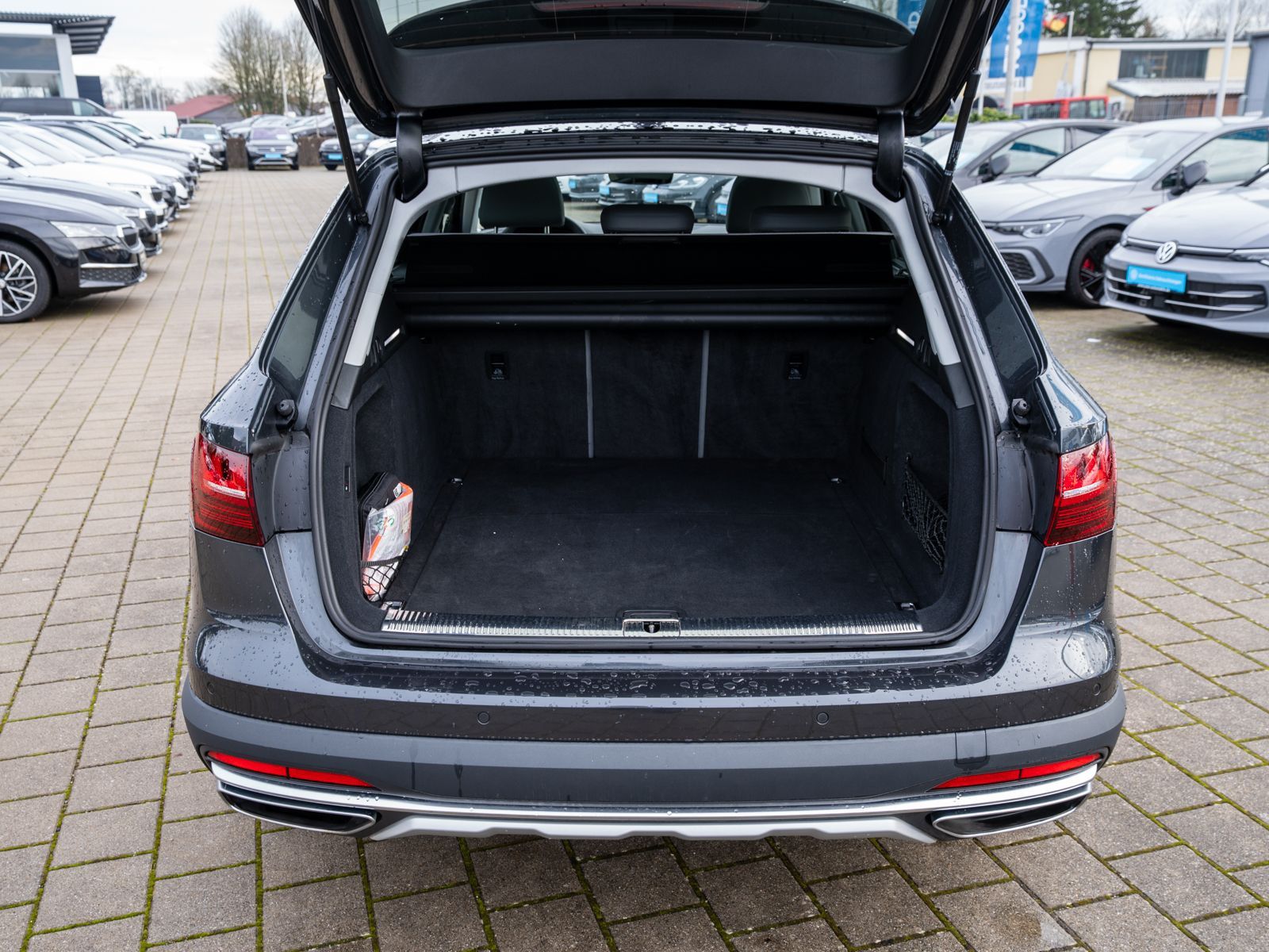 Audi A4 allroad quattro 40TDI Stronic PANO Stdhzg AHK