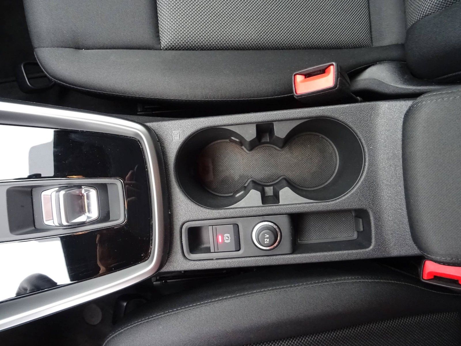 Audi A3 Sportback 30 TFSI S line Navi LED SHZ Virtual