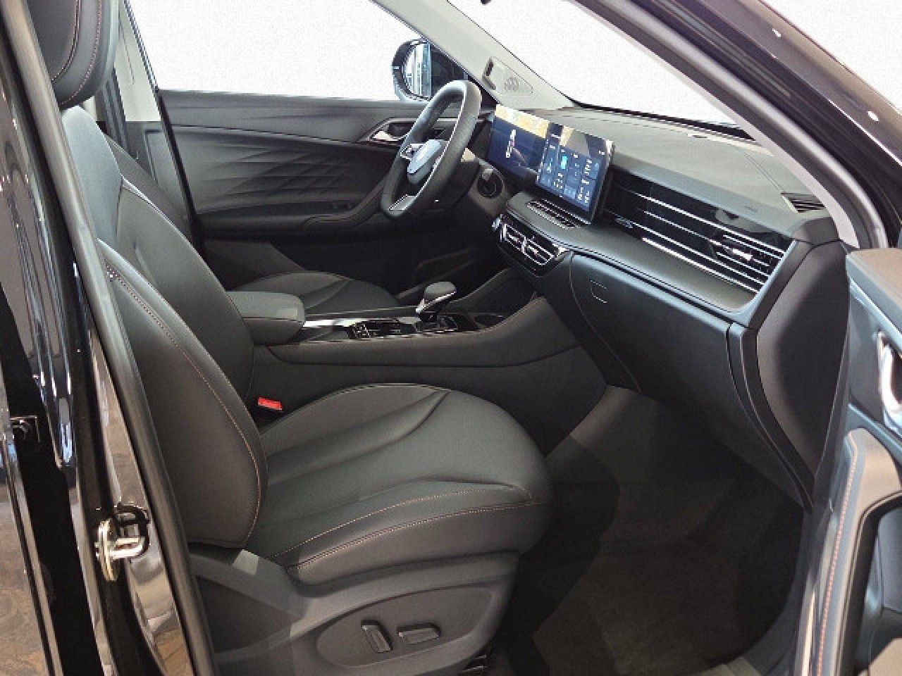 MG HS PHEV Luxury LED SiHz Navi Leder ACC 2-ZKlima