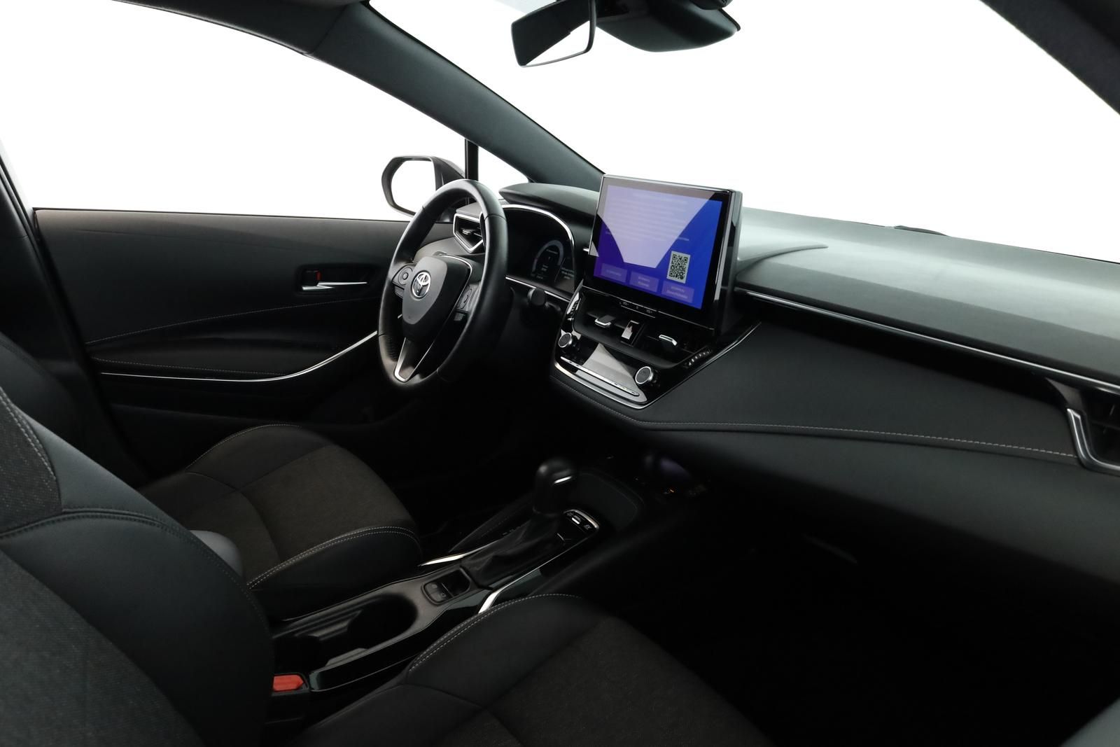 Toyota Corolla Touring Sports 1.8 CVT Team D Navi Kam