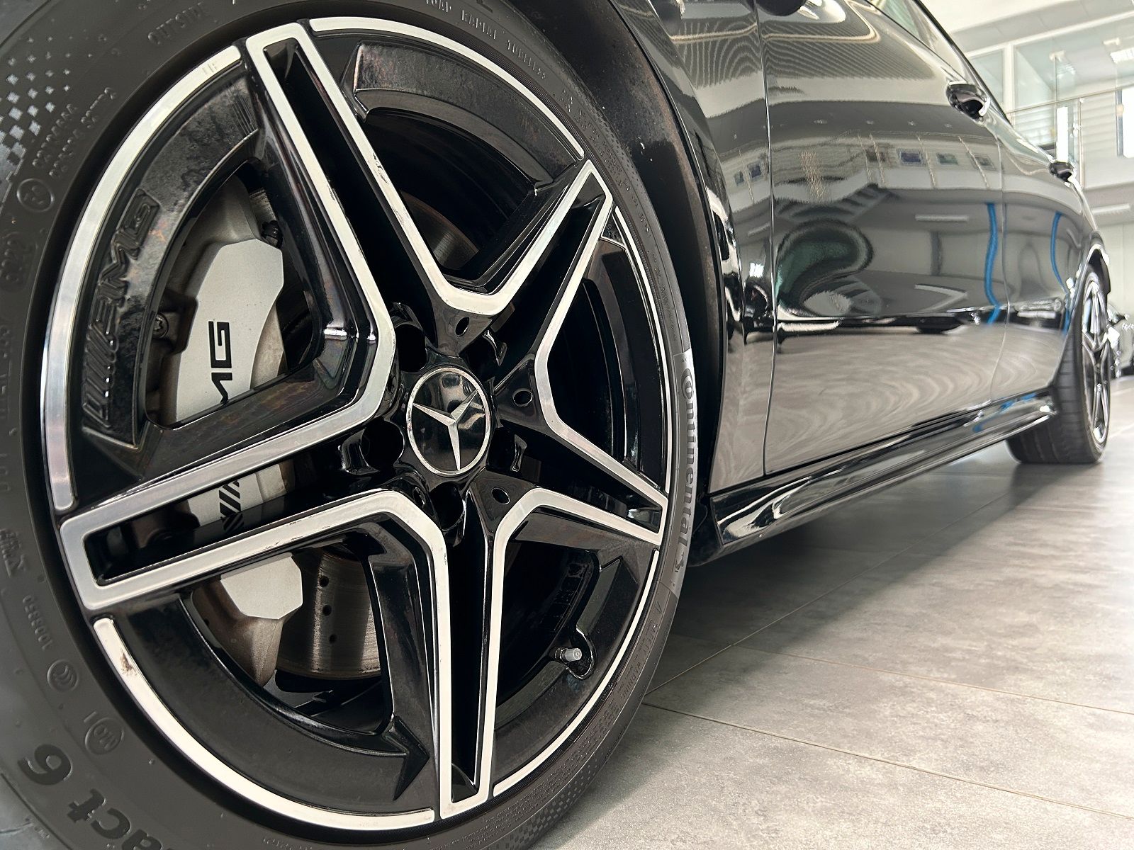 Mercedes-Benz CLA 35 AMG Shooting Brake 4M - Samsaru's Car Outlet