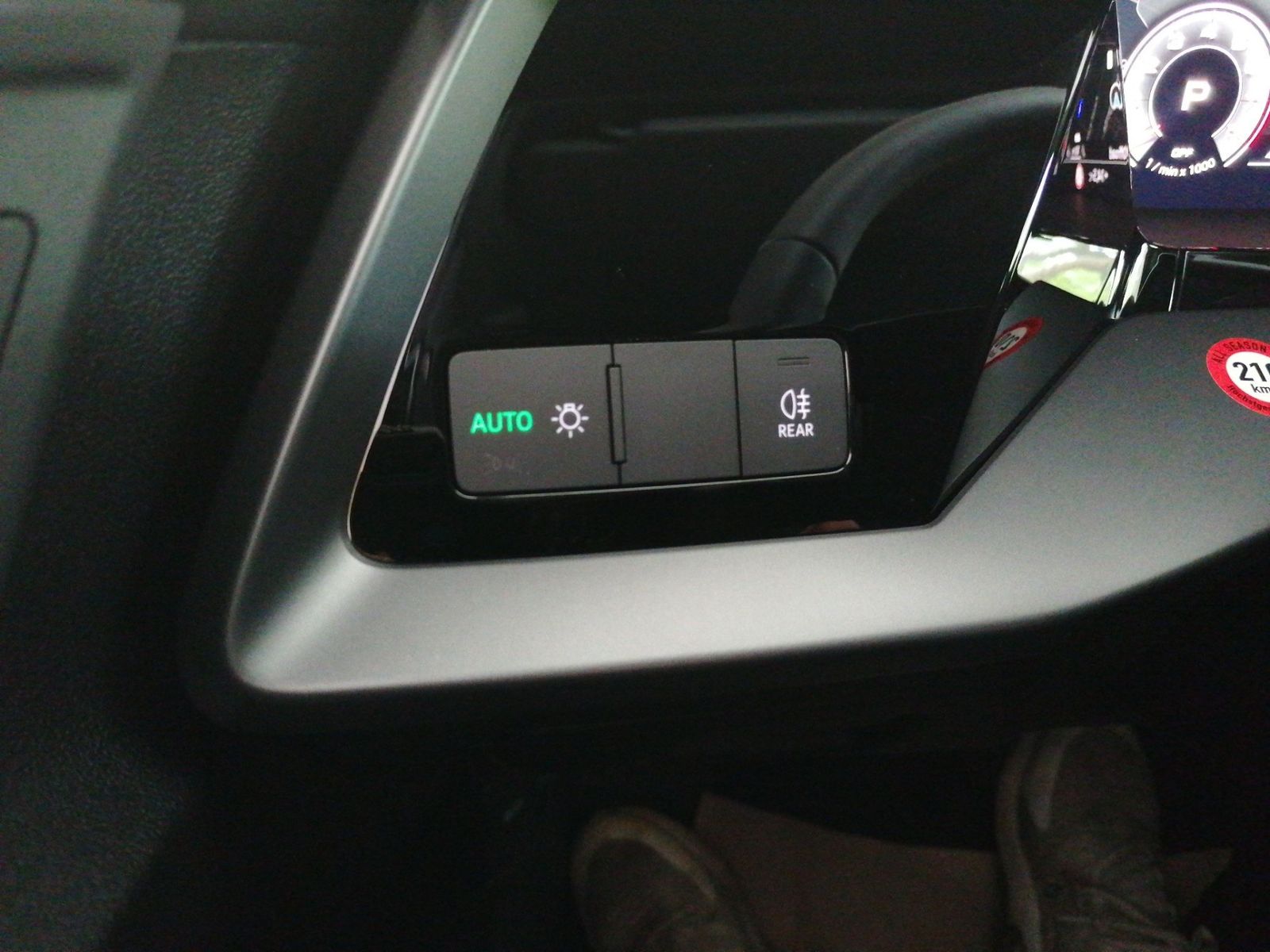 Audi A3 Limousine ADVANCED 30TFSI S-TRONIC - Samsaru's Car Outlet
