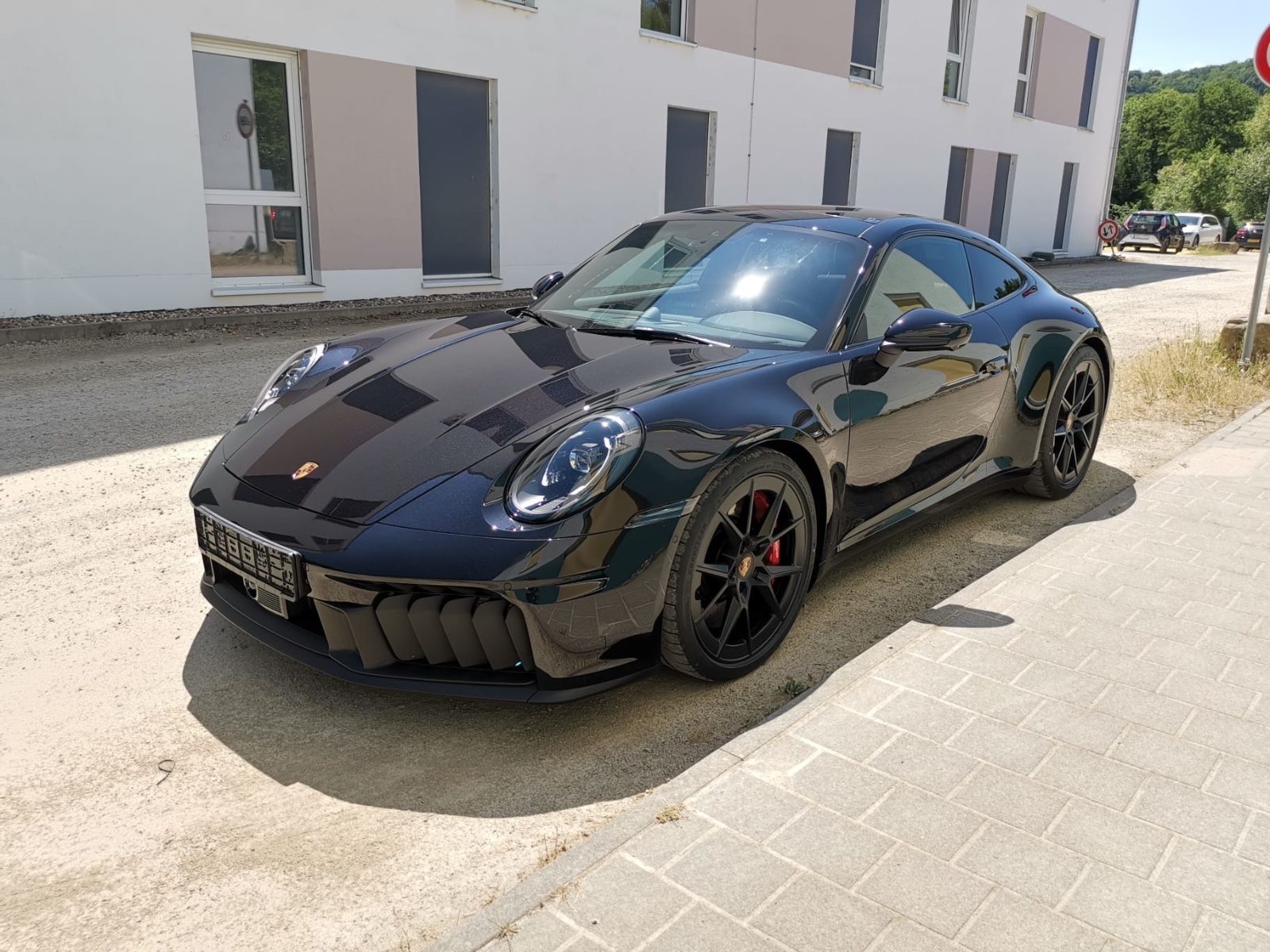 Porsche 992/911 Carrera 4 GTS Coupe - Samsaru's Car Outlet
