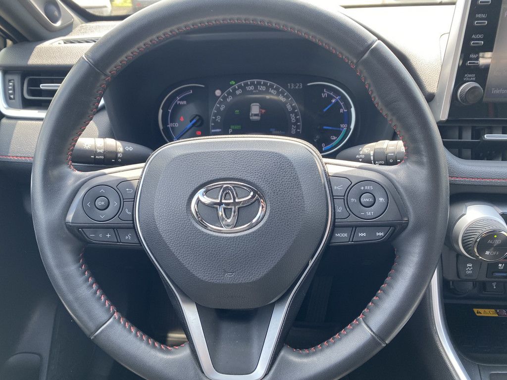 Toyota RAV4 2.5 Plug-in Hybrid 4x4 - Samsaru's Car Outlet