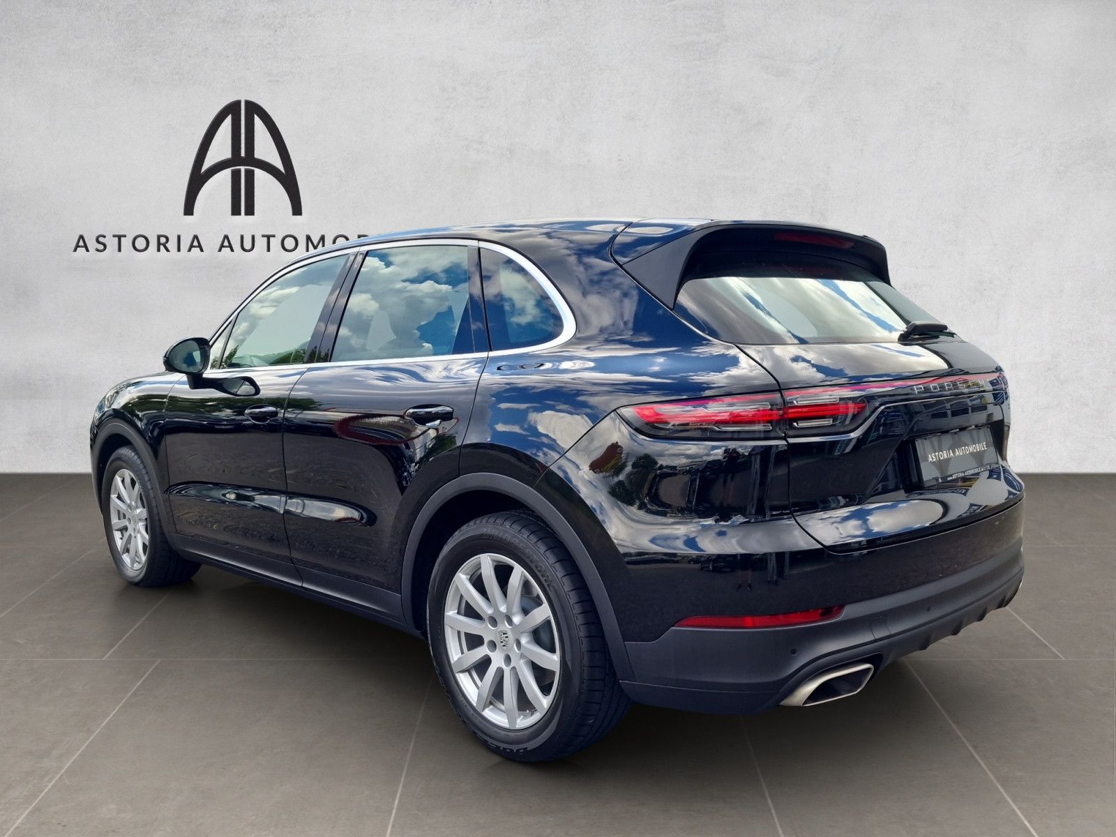 Porsche Cayenne Luft PASM SurroundView SignAssist 2xSH