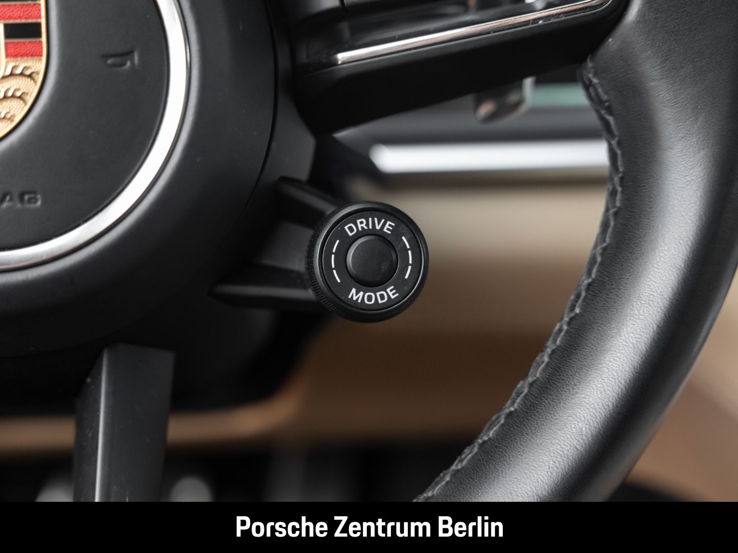 Porsche Panamera 4 E-Hybrid Sport Turismo Platinum Editi