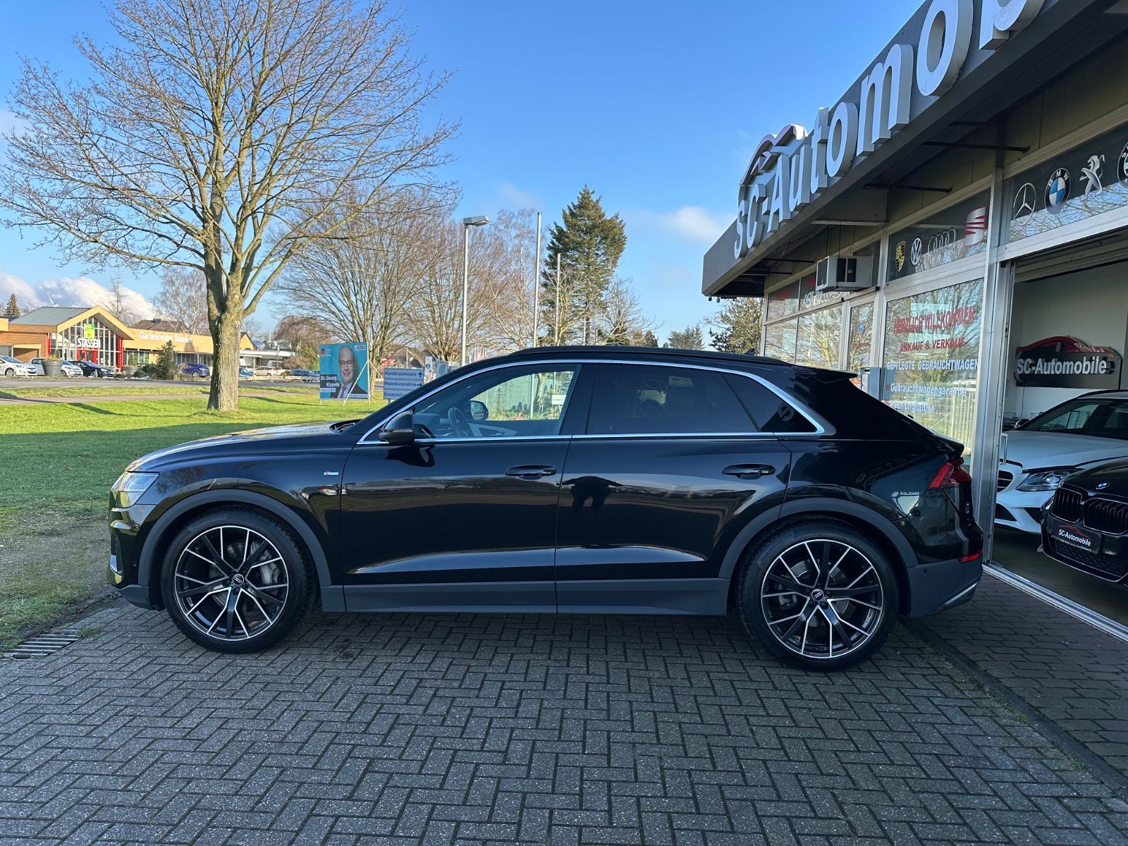 Audi Q8 50 TDI quattro S-LINE - Samsaru's Car Outlet