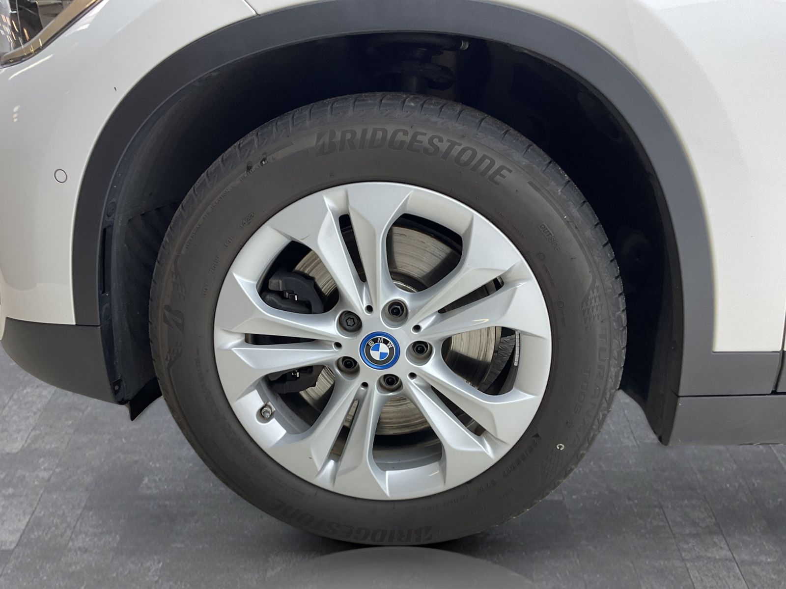 BMW X1 xDrive25e - Samsaru's Car Outlet