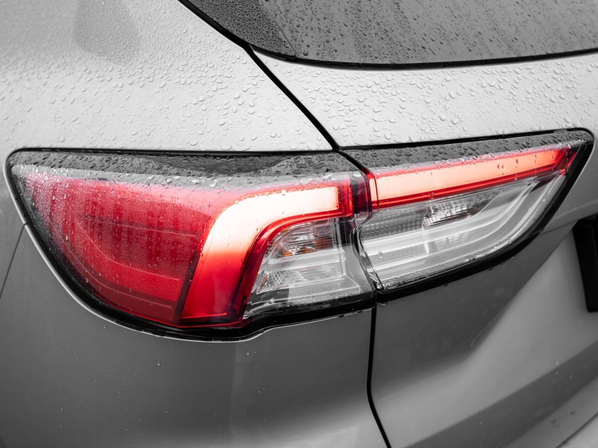 Ford Kuga ST-Line X 1.5 EB - Samsaru's Car Outlet