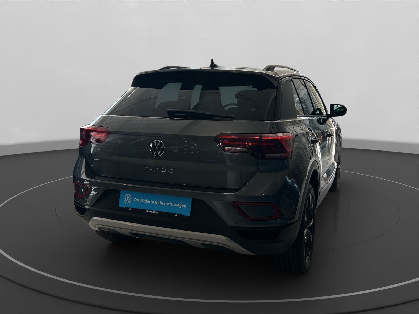 Volkswagen T-Roc 1.5 TSI Style Black - Samsaru's Car Outlet