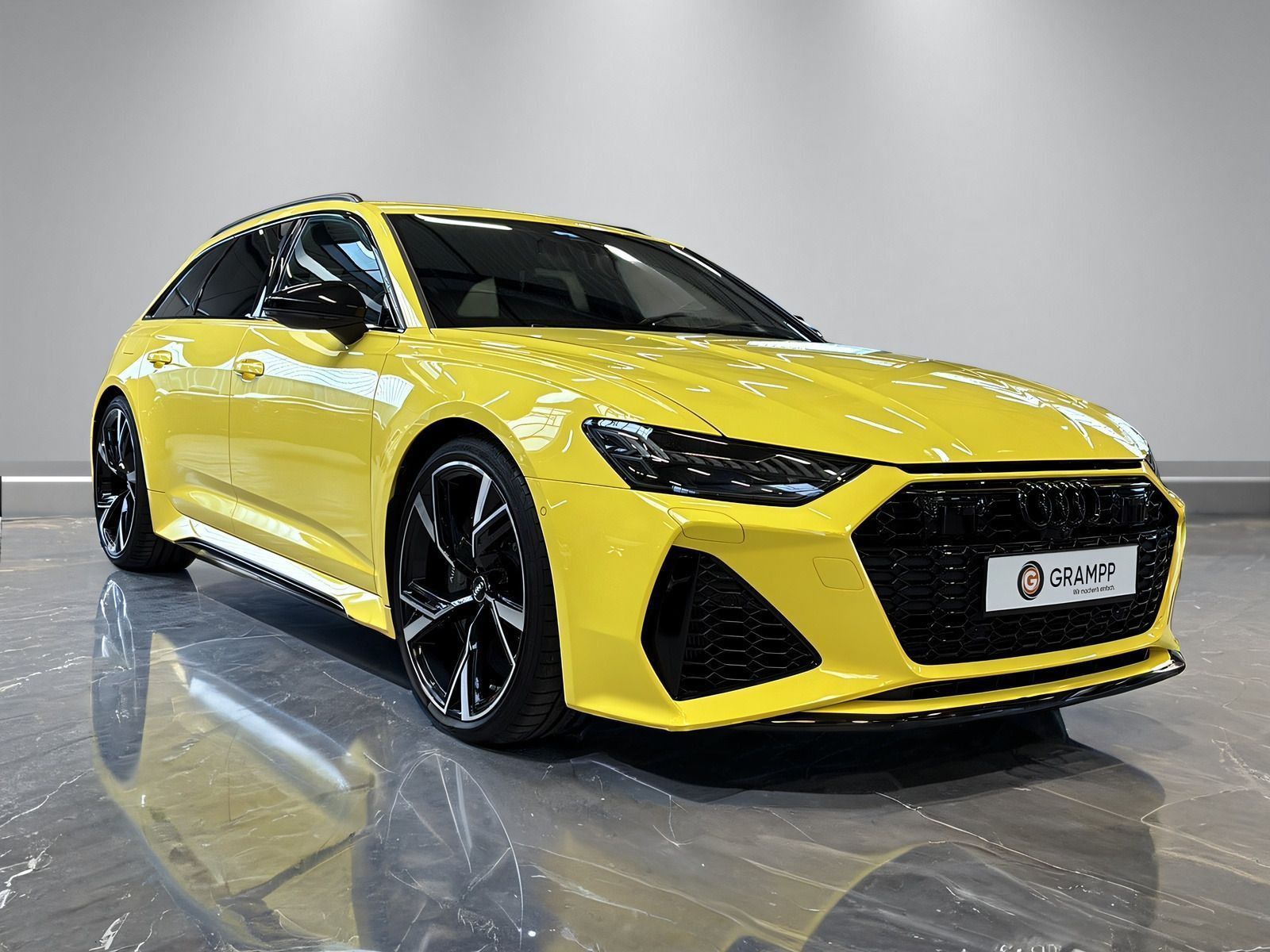 Audi RS 6 Avant +KERAMIK+SPORTABGAS+LASER+AHK+KAMERAS