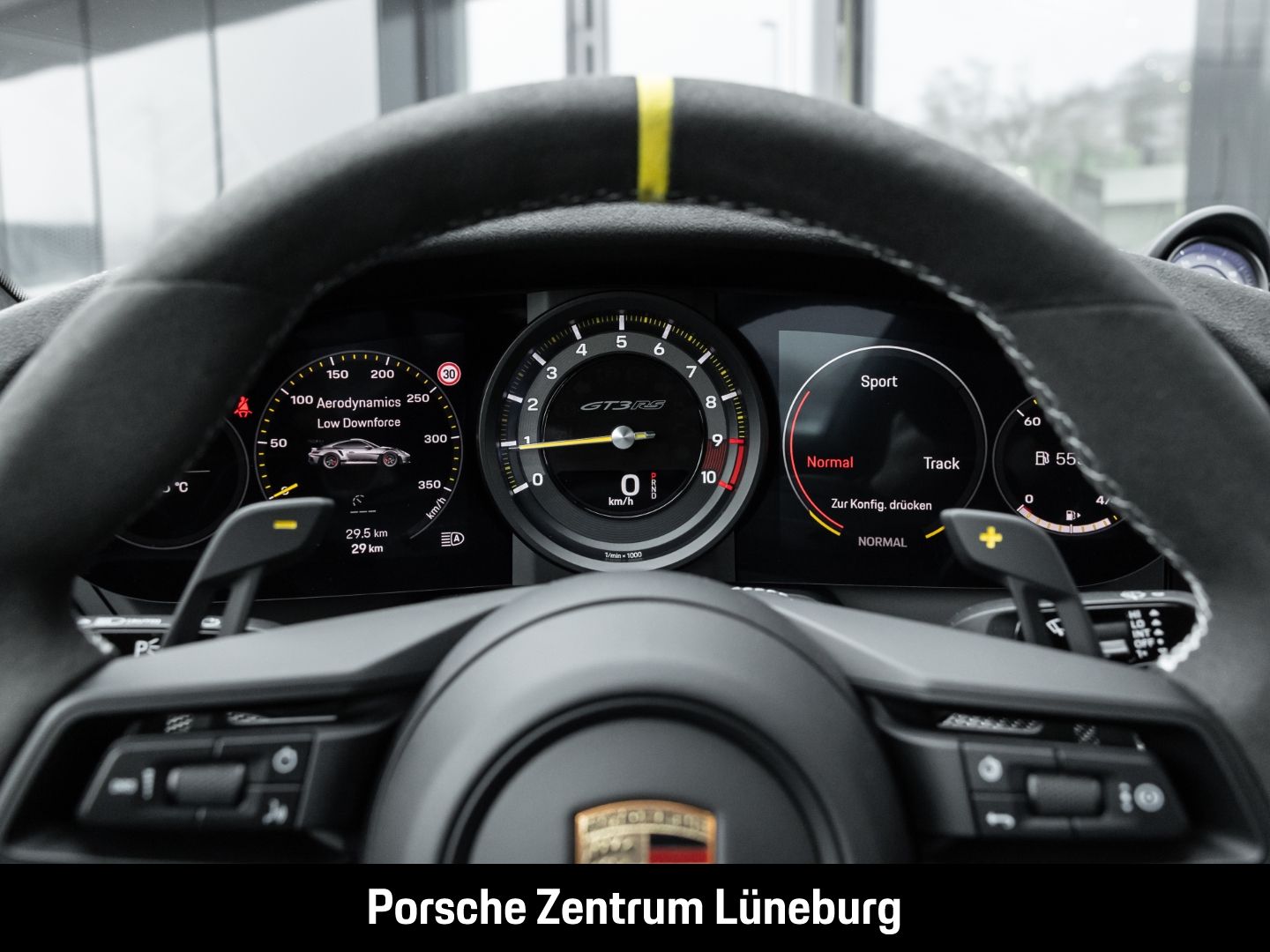 Porsche 992 911 GT3 RS - Samsaru's Car Outlet