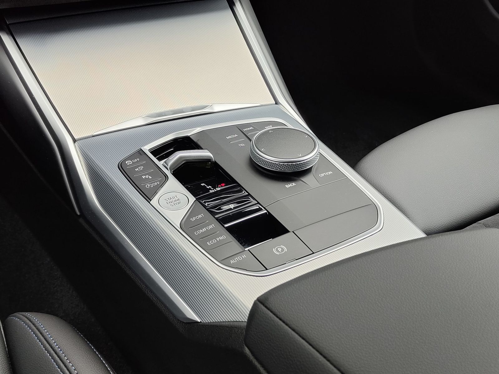 BMW 330i xDrive M Sportpaket - Samsaru's Car Outlet