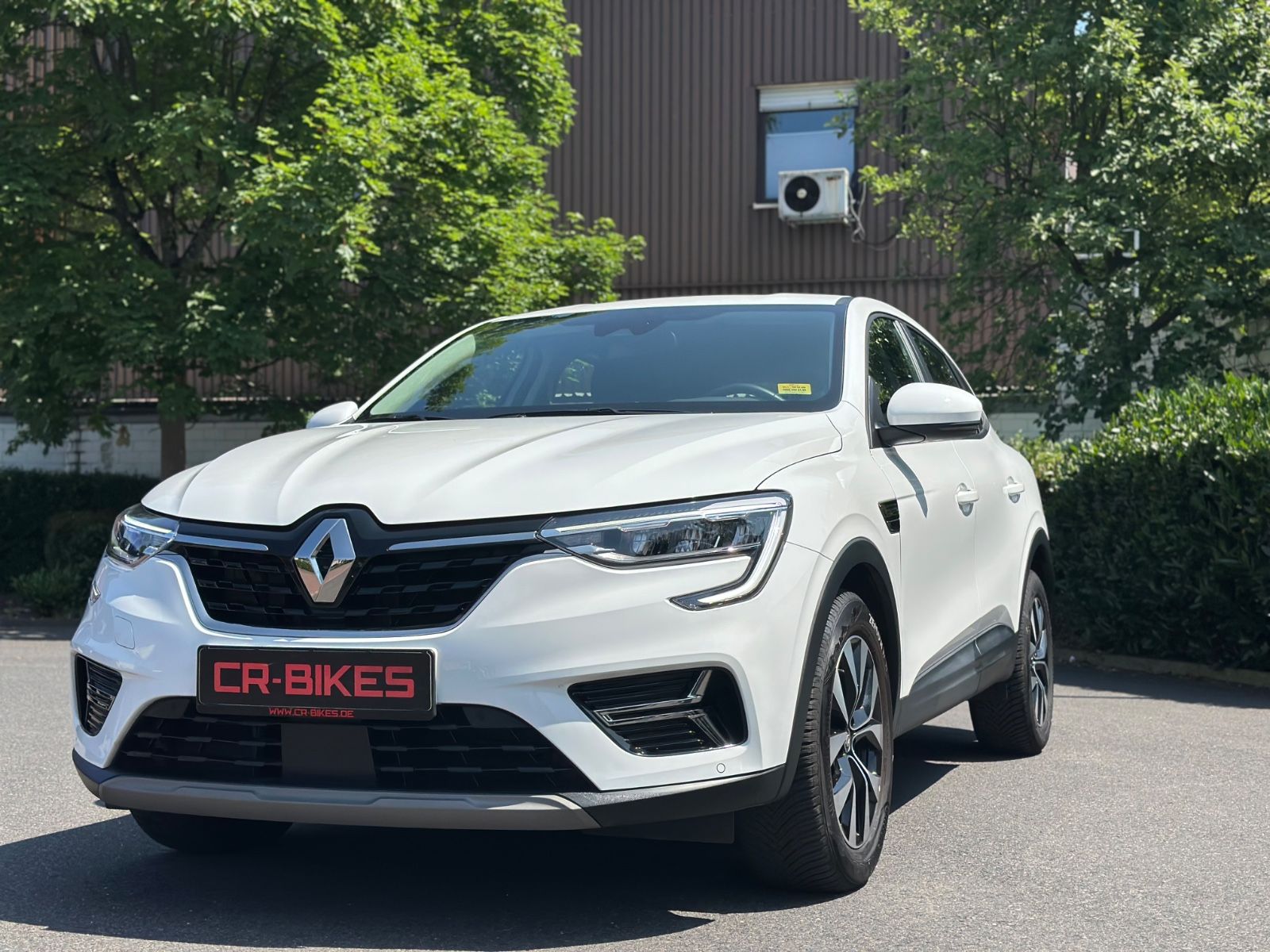 Renault Arkana Zen 1,3 TCe 140 EDC - Samsaru's Car Outlet
