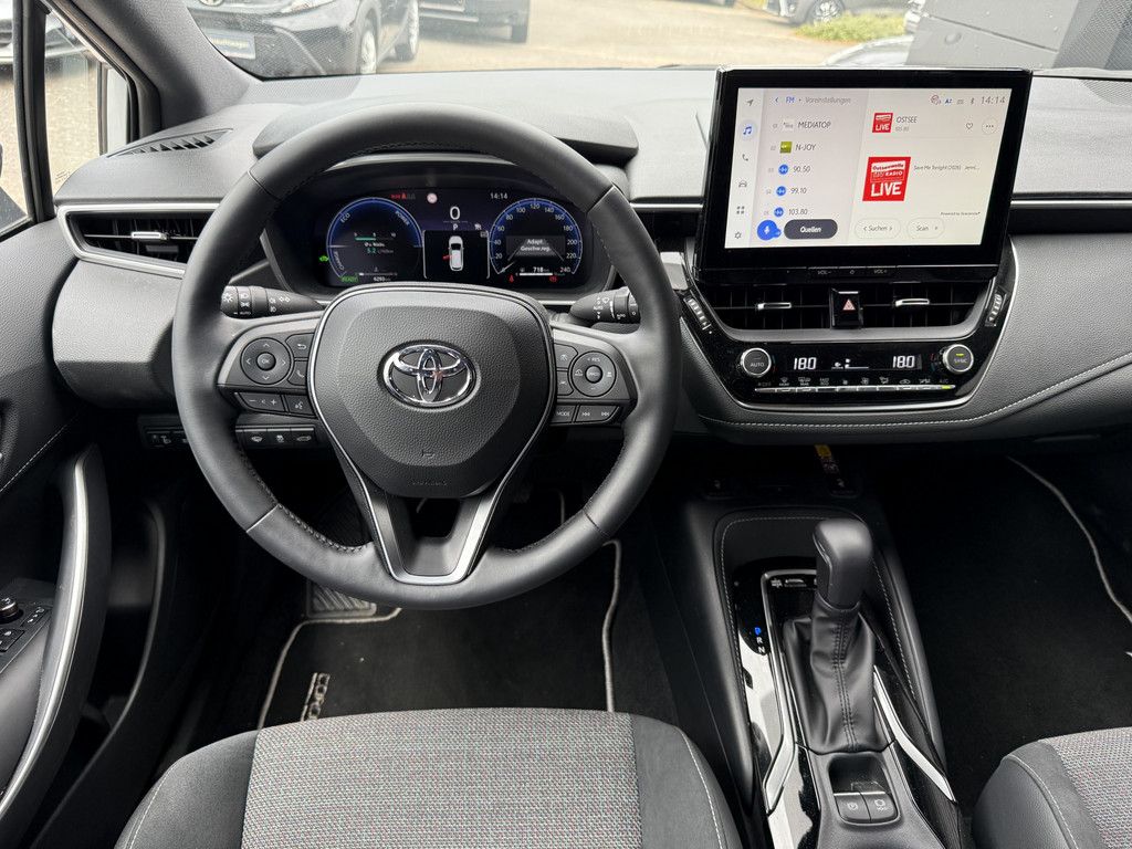 Toyota Corolla Touring Sports 1.8 Hybrid Teamplayer LED