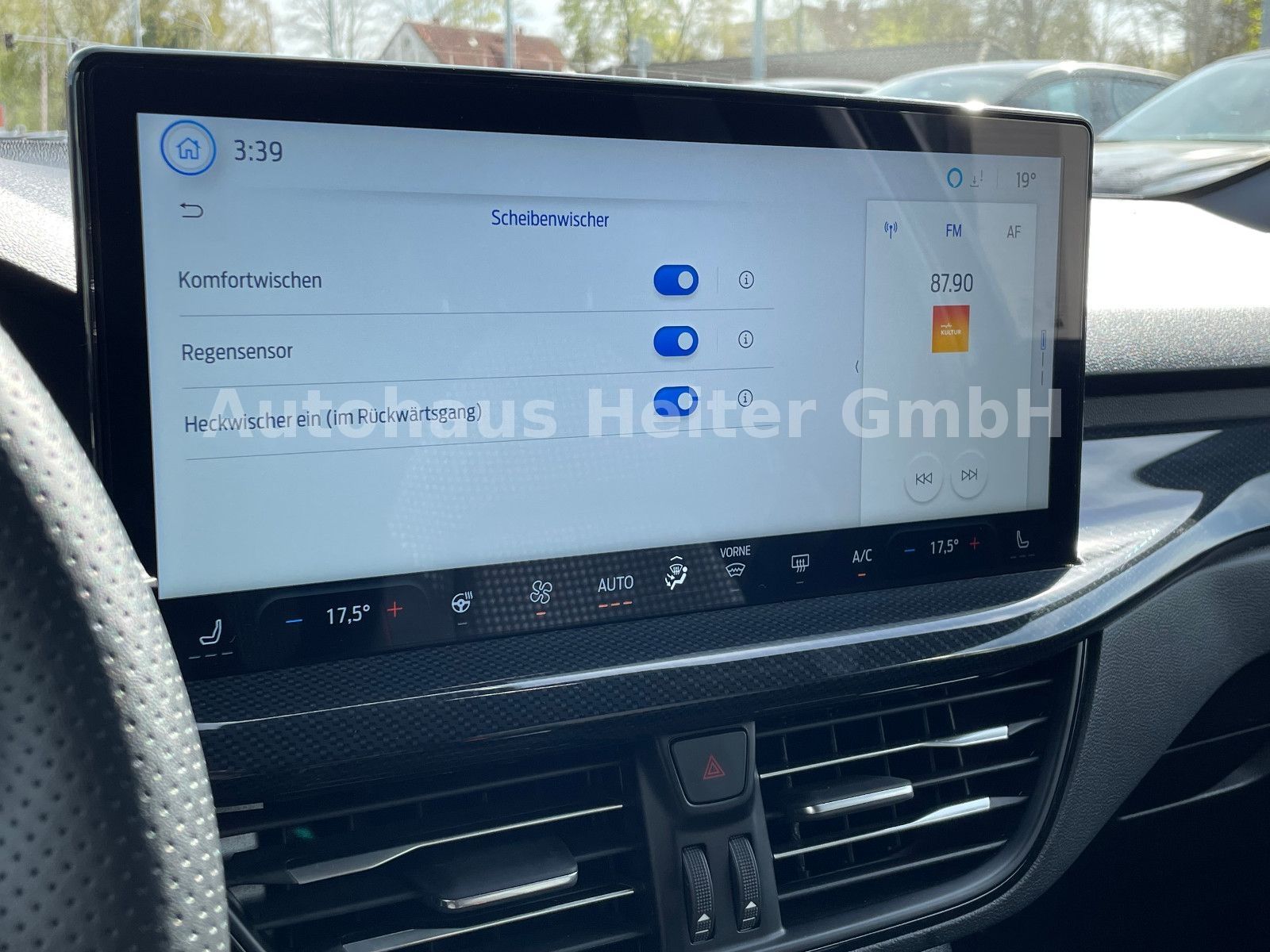 Ford Focus Automatik ST-Line X /155PS+Head-Up+ACC+AHK