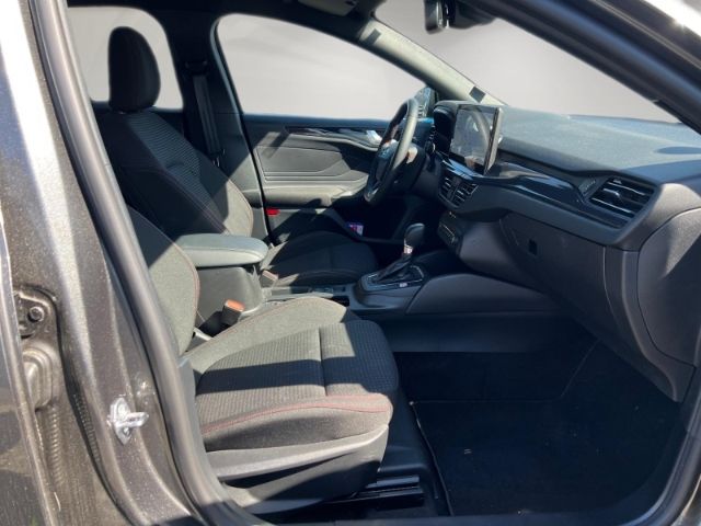 Ford Focus Turnier ST-Line Automat Allwetter Navi LED