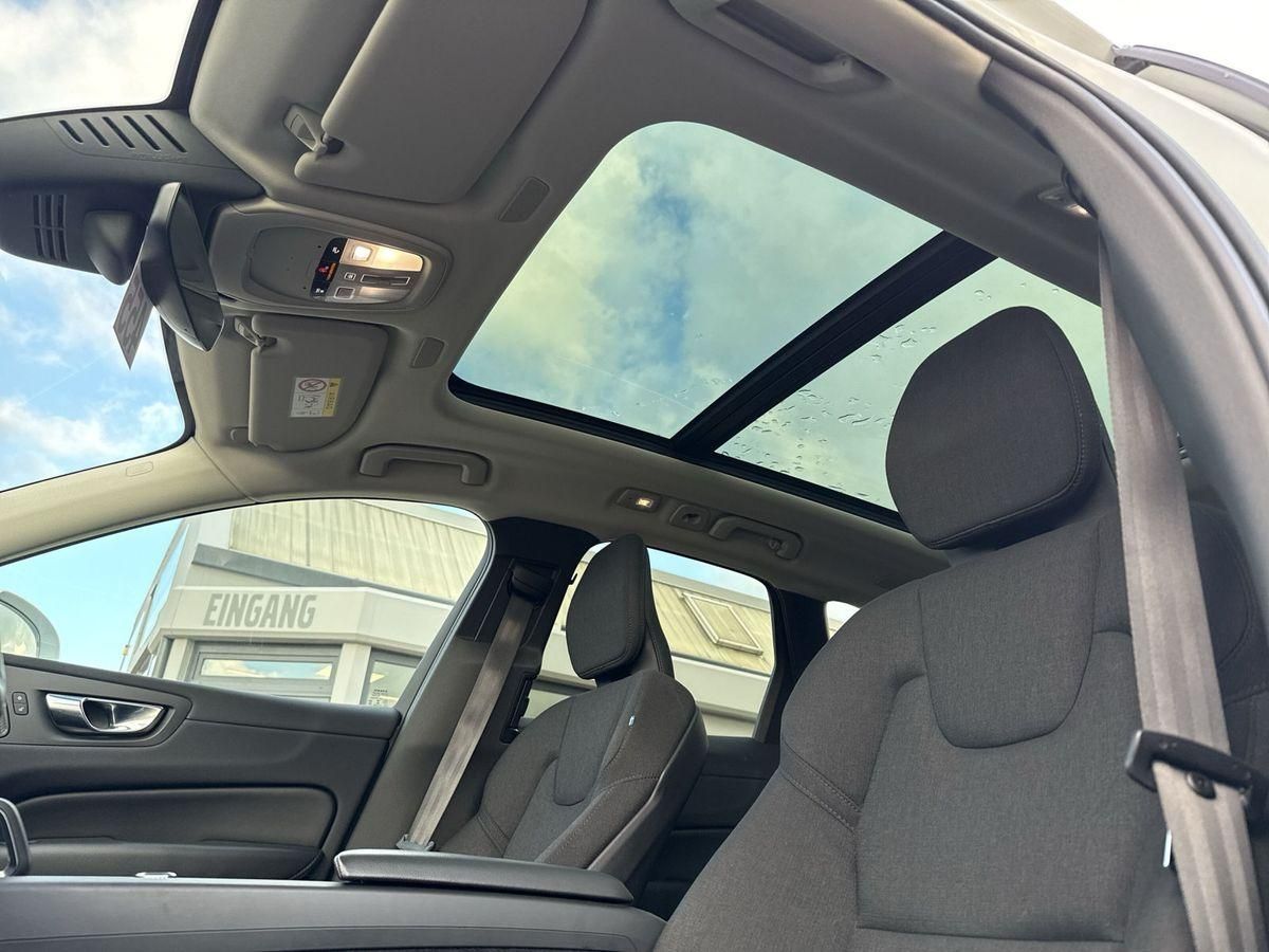 Volvo XC60 T6 AWD Recharge Inscription Expression ACC