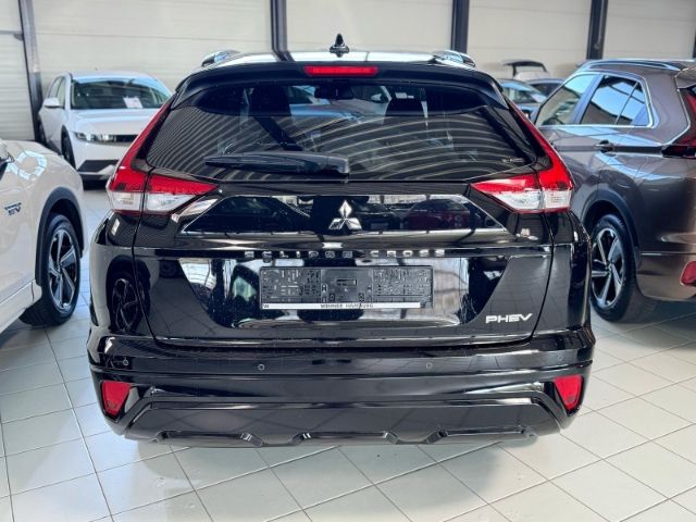 Mitsubishi Eclipse Cross Mitsubishi Plug-In Hybrid Select-P