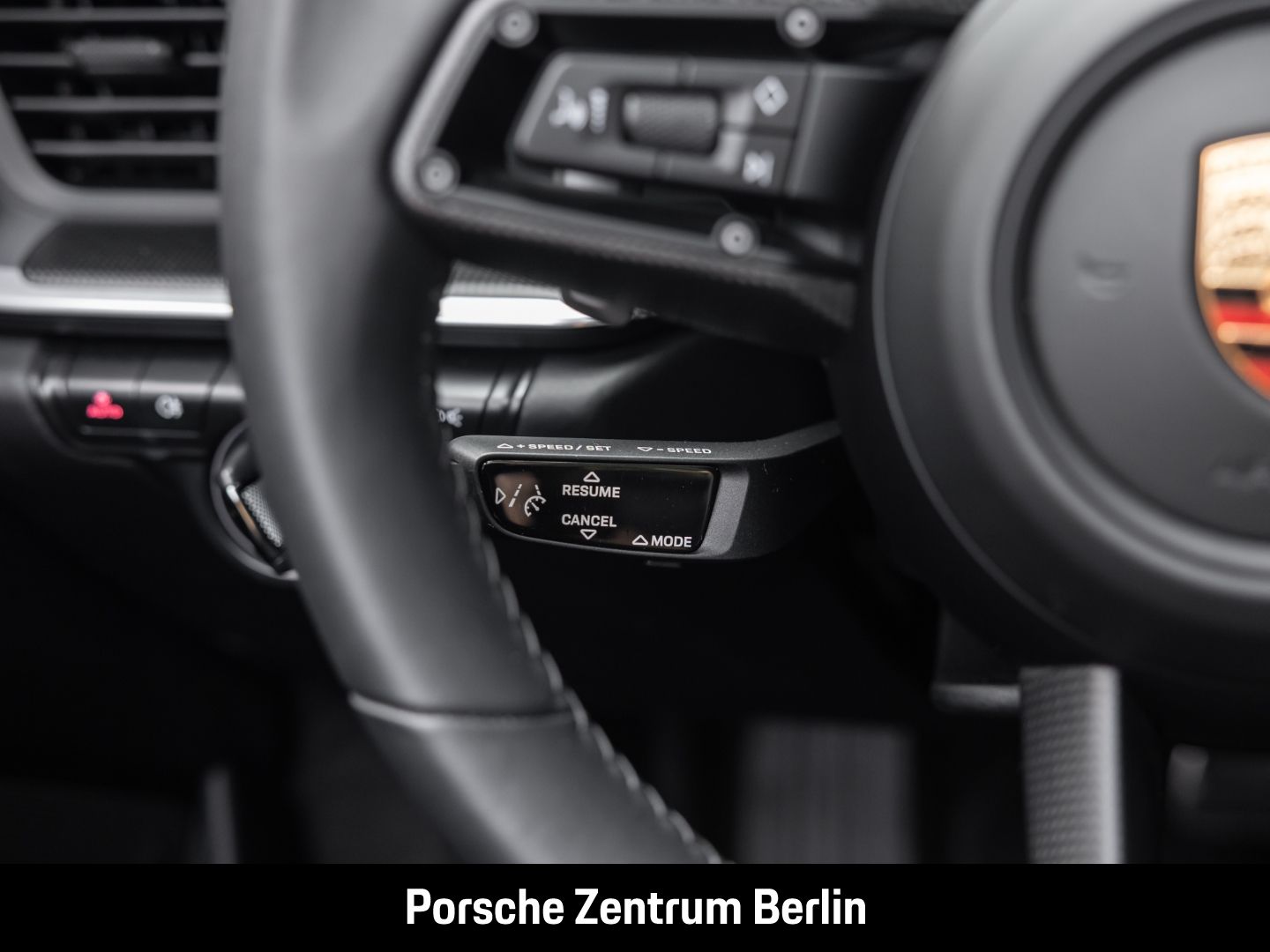 Porsche 992 911 Carrera 4S Cabriolet BOSE LED-Matrix