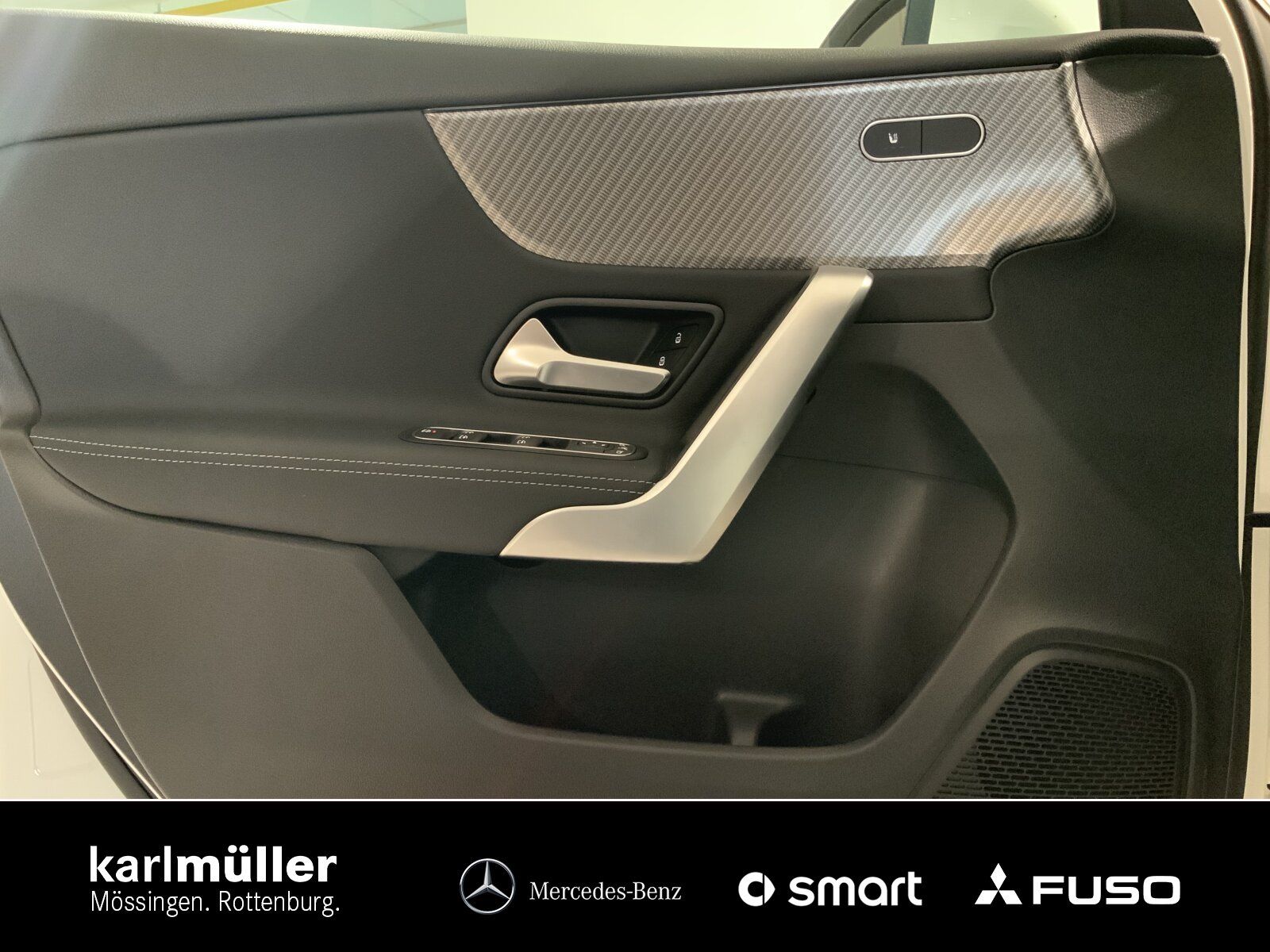 Mercedes-Benz A 180 Progress - Samsaru's Car Outlet