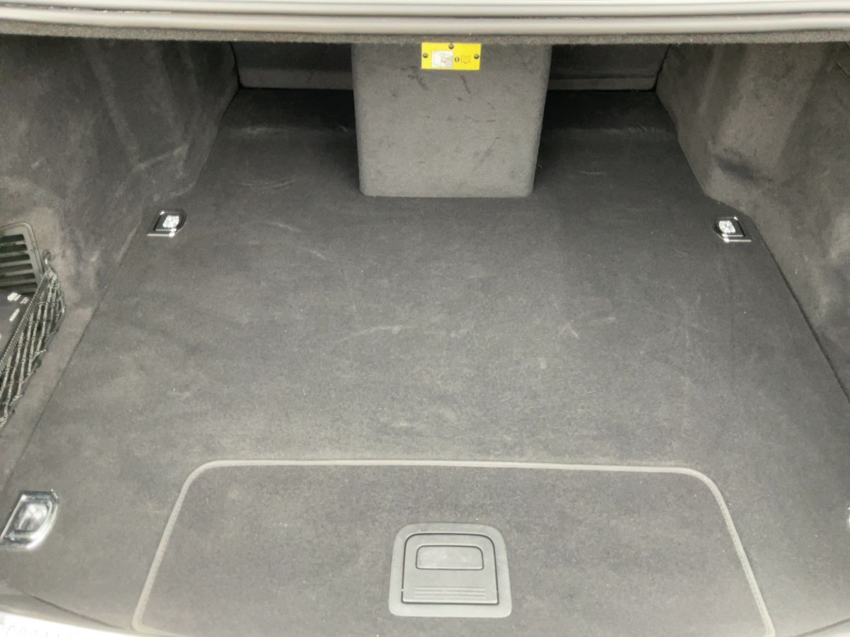 Audi A8 60 TFSI e QU - Samsaru's Car Outlet