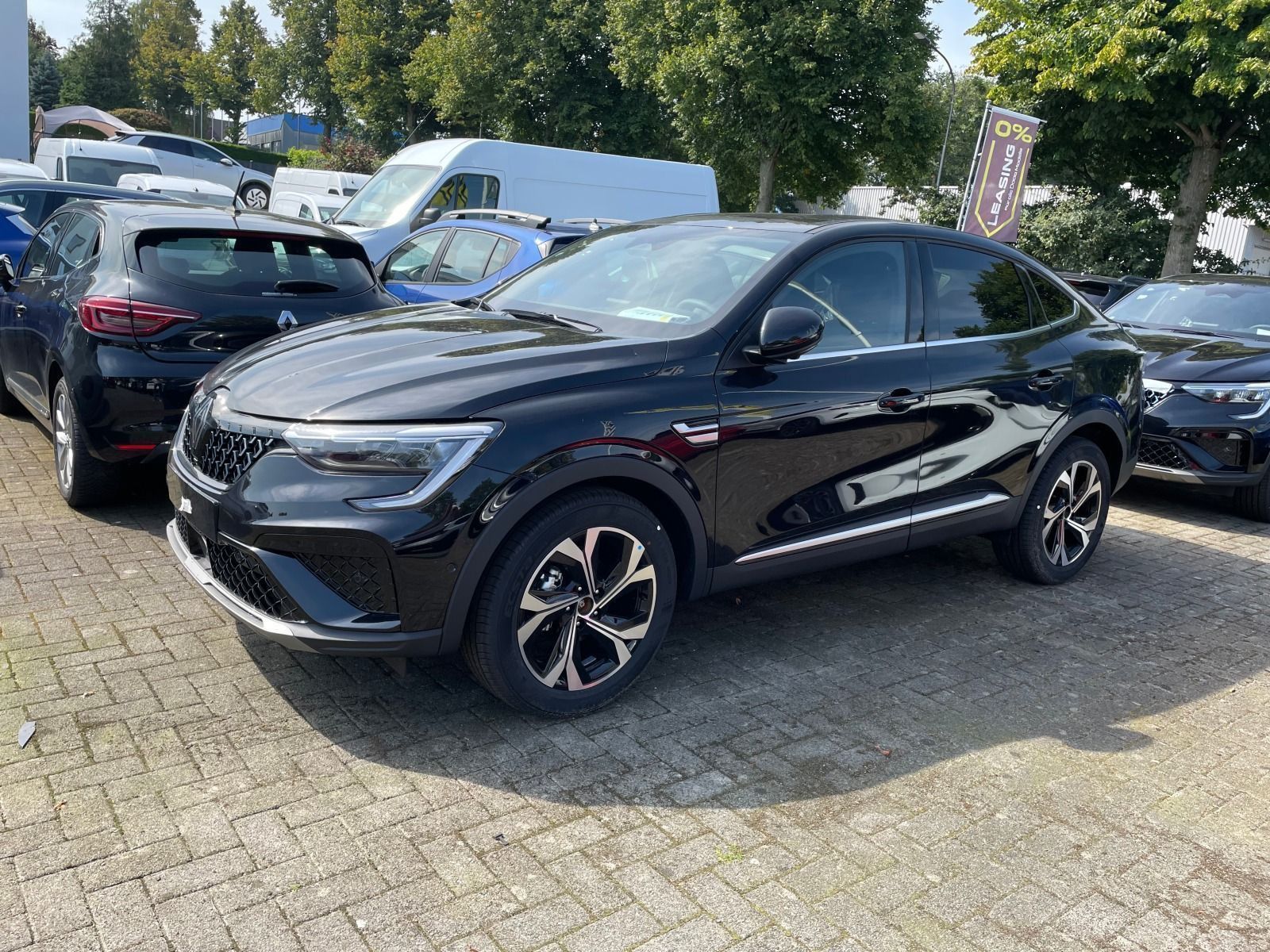 Renault Arkana Techno TCe140 EDC - Samsaru's Car Outlet