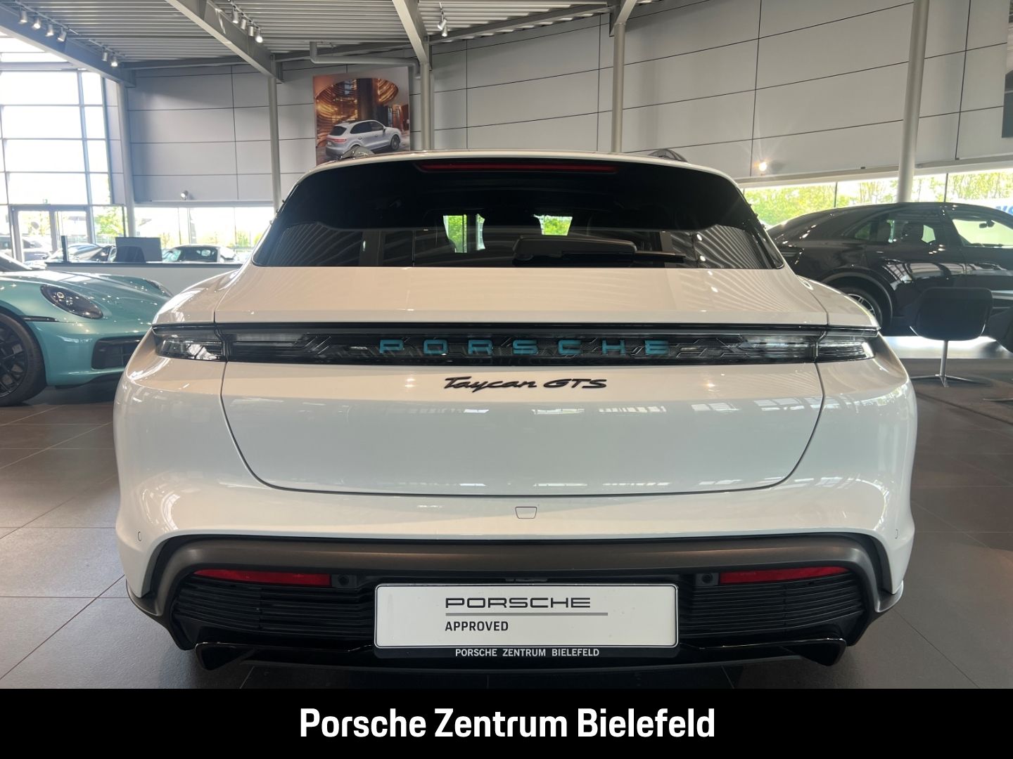 Porsche Taycan GTS Sport Turismo BOSE Panorama LED-Matri