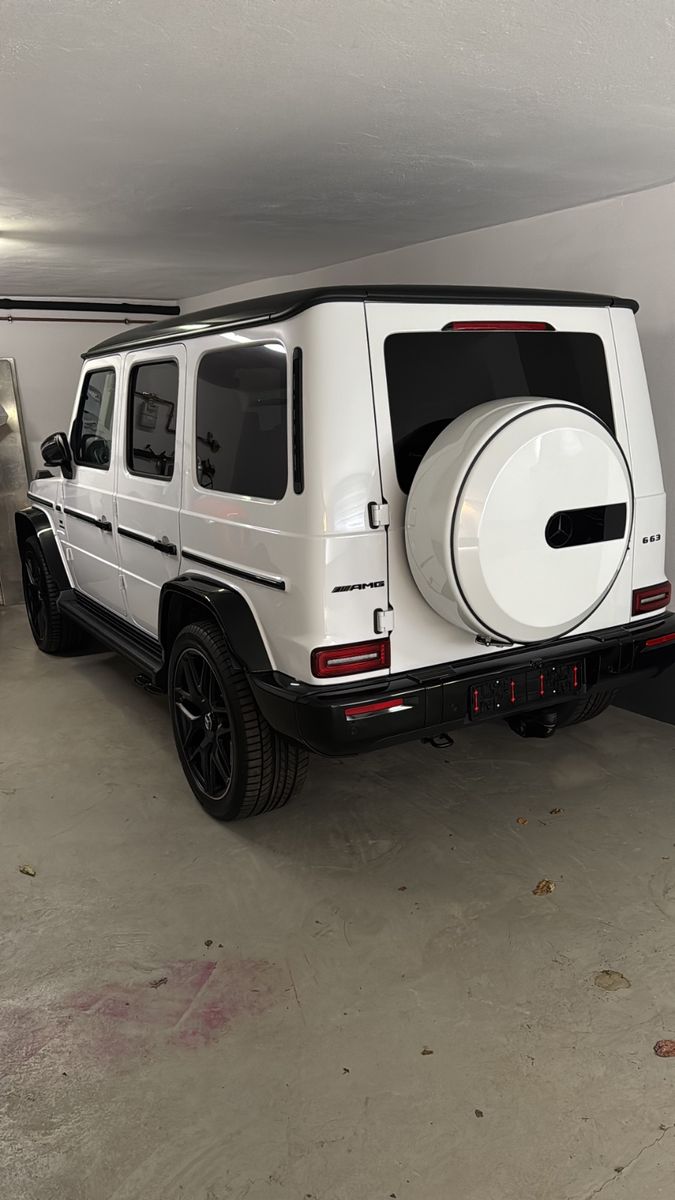 Mercedes-Benz G 63 AMG - Samsaru's Car Outlet
