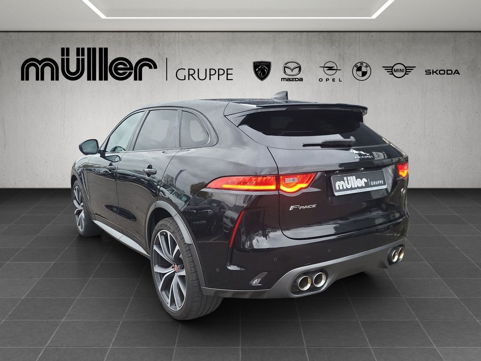 Jaguar F-Pace SVR 4WD Head-Up DAB LED WLAN RFK AHK PDC