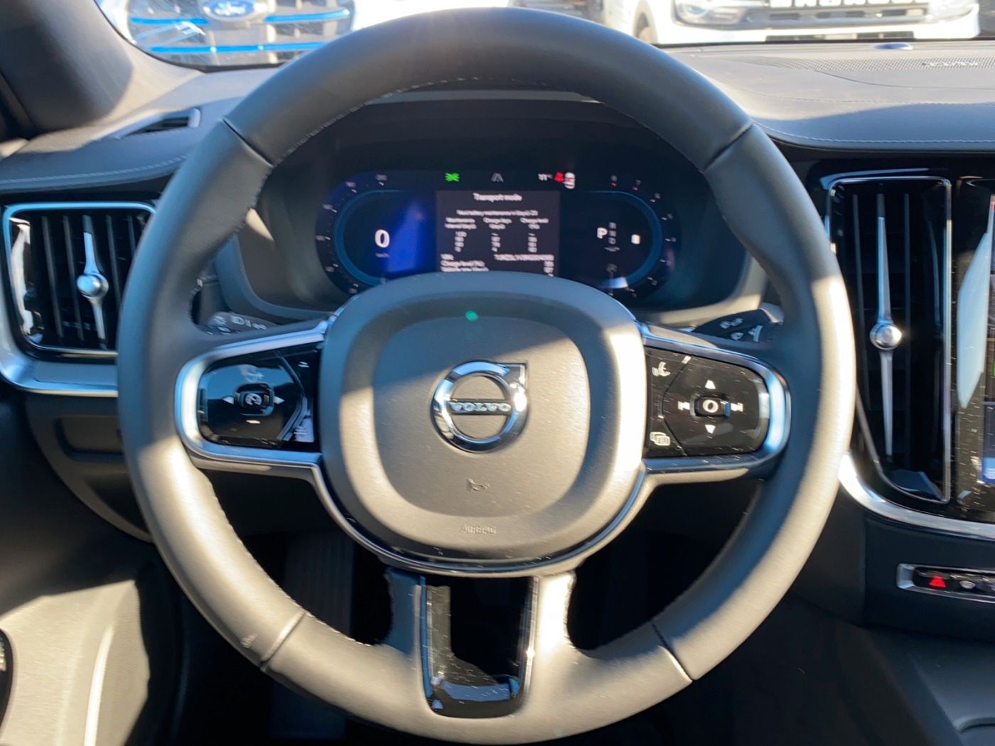 Volvo S60 Ultimate Dark AWD 360 ACC HUD LM