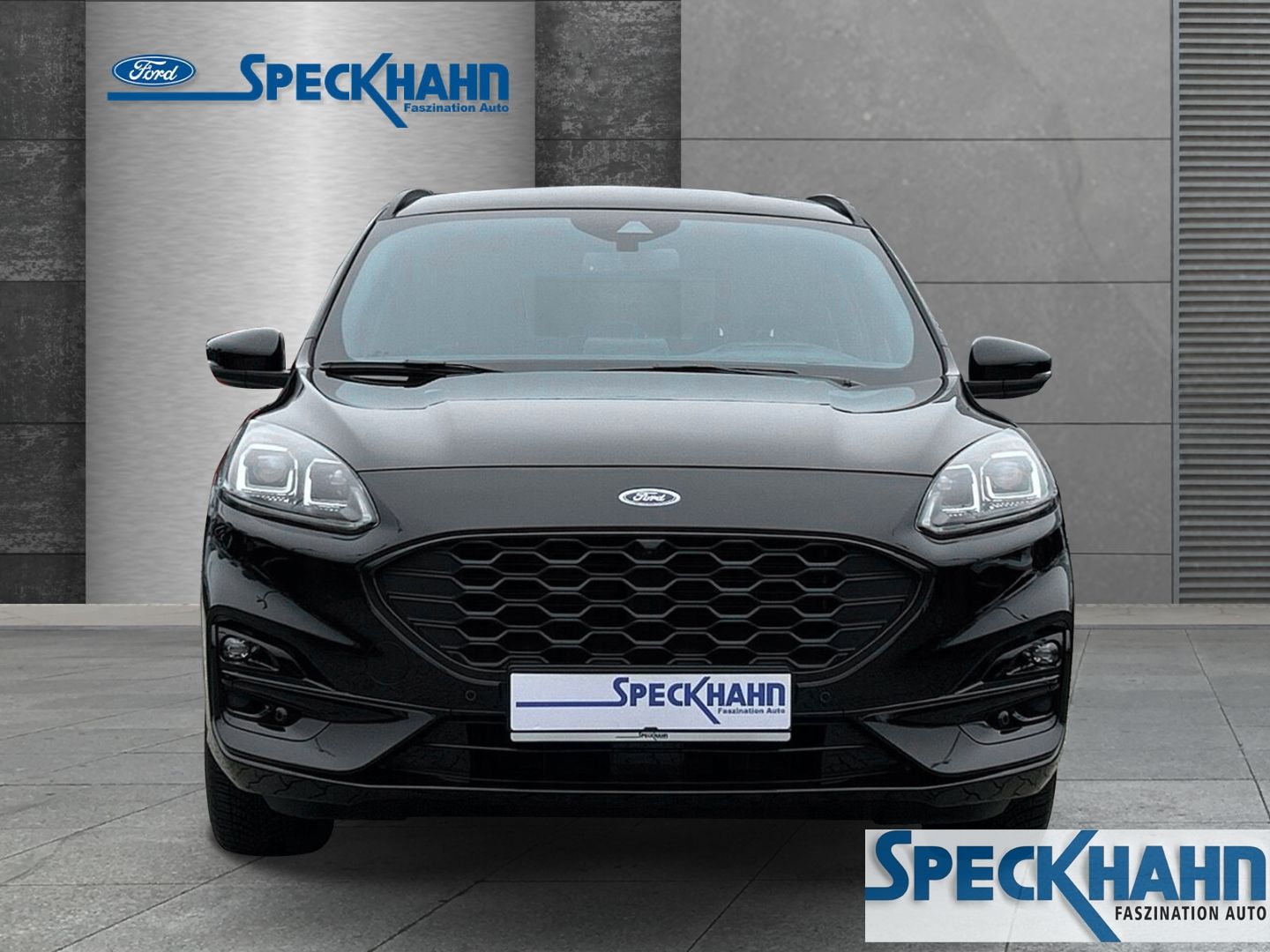 Ford Kuga ST-Line 2.0 EcoBlue AT - Samsaru's Car Outlet