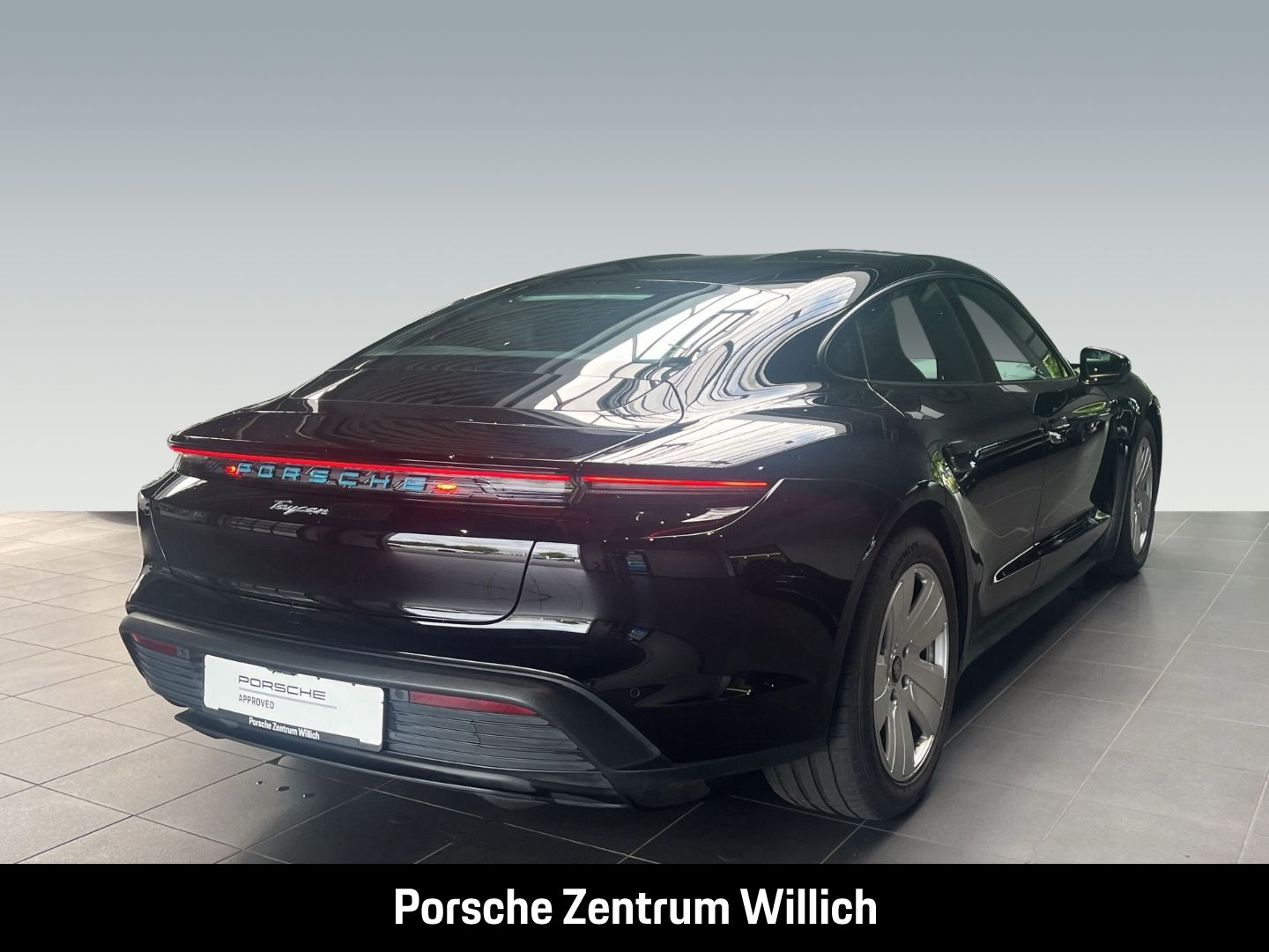 Porsche Taycan Lenkradheizung Lederausstattungen LED