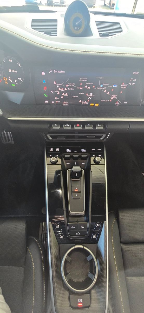 Porsche 992 Turbo S/SportAGA/Pano/Lift/Approved