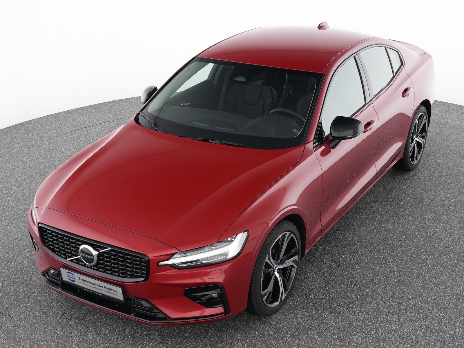 Volvo S60 B4 Benzin Plus Dark 19"+VOLL-LED+ACC+WSS-HZG