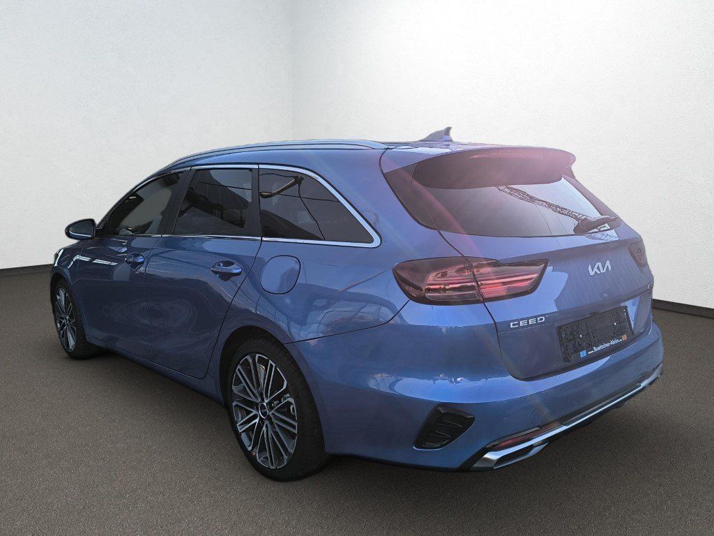 Kia CEED SW 1.5T GTL - Samsaru's Car Outlet