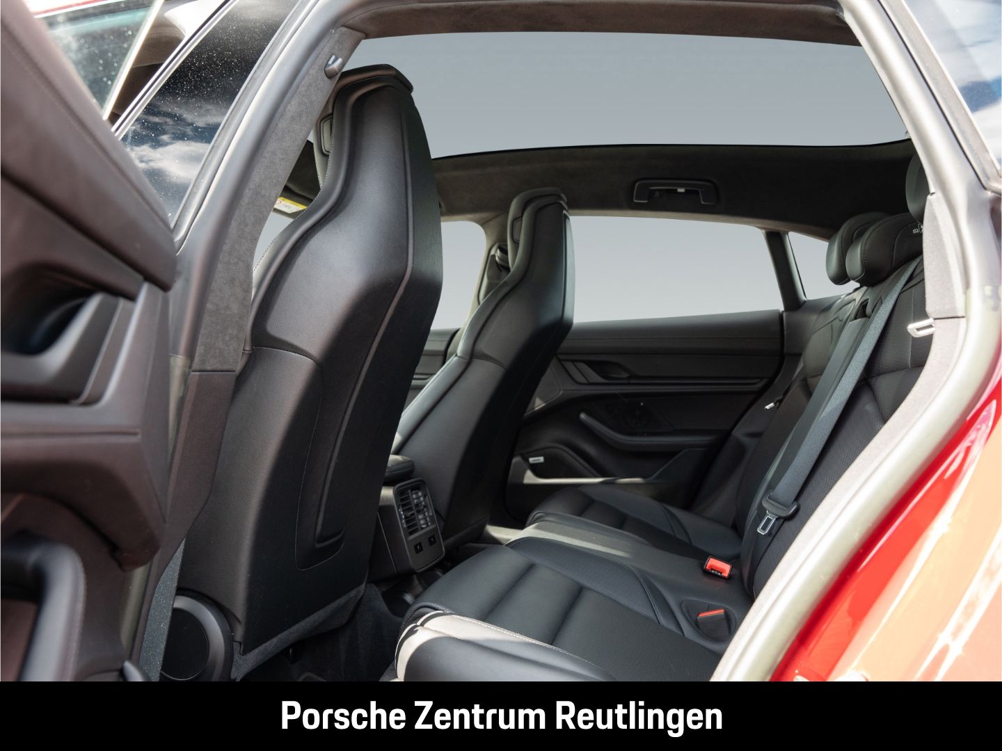 Porsche Taycan Turbo Cross Turismo LED-Matrix Panorama