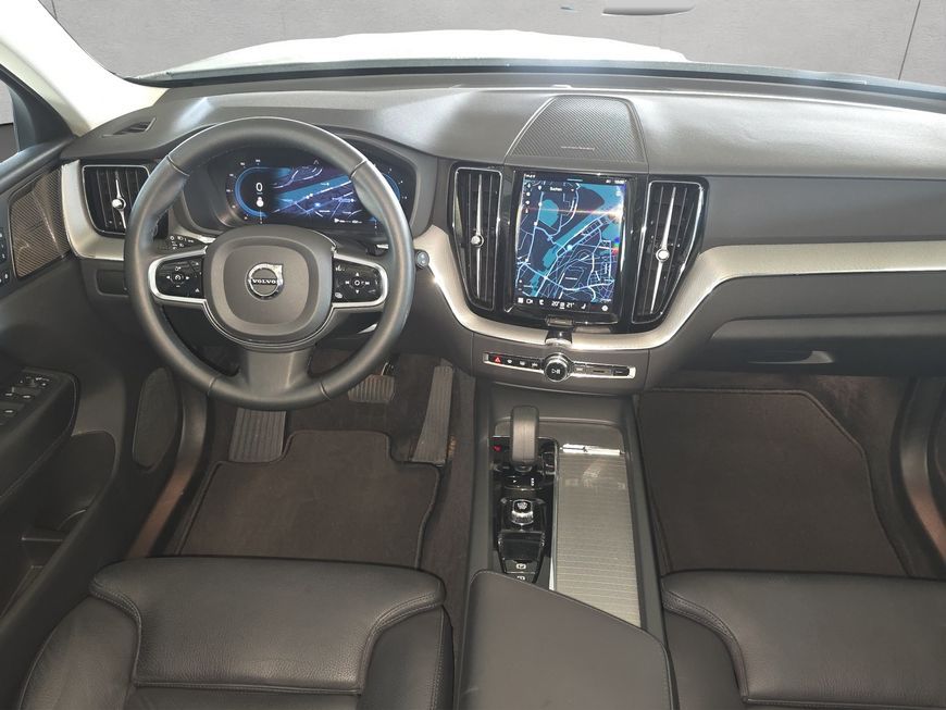 Volvo XC60 B4 D Plus Dark