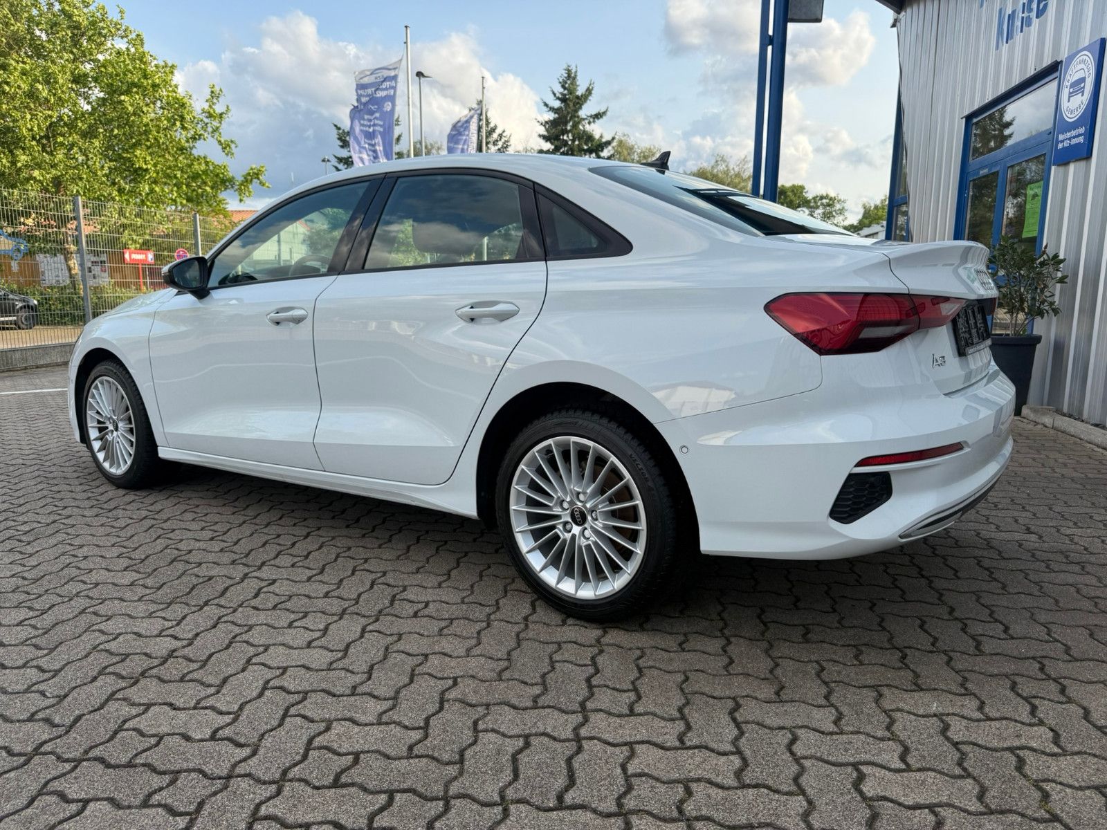 Audi A3 | ADVANCED | AUT | KLIMA | SZH | NAVI | PDC |