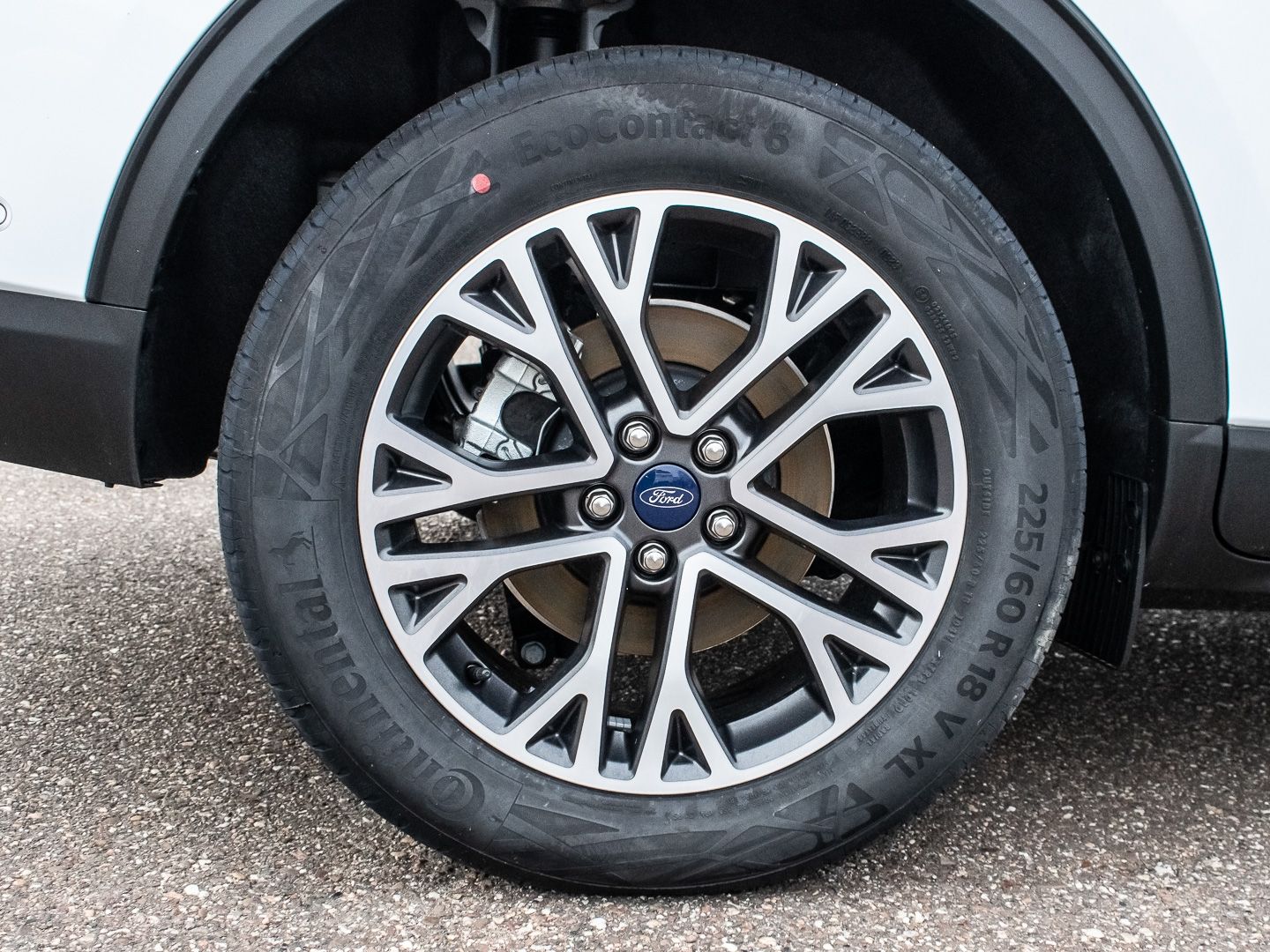 Ford Kuga Hybrid Titanium X FHEV - Samsaru's Car Outlet