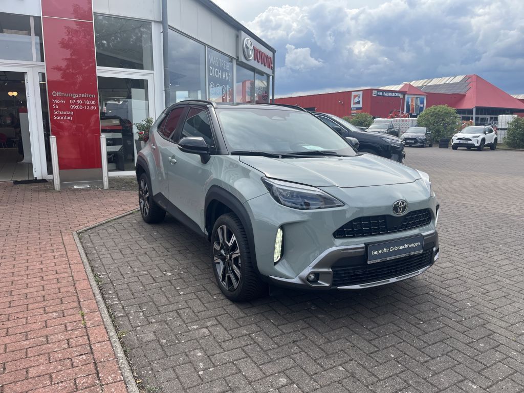 Toyota Yaris Cross Hybrid  VVT-i AWD-i Premiere Edition