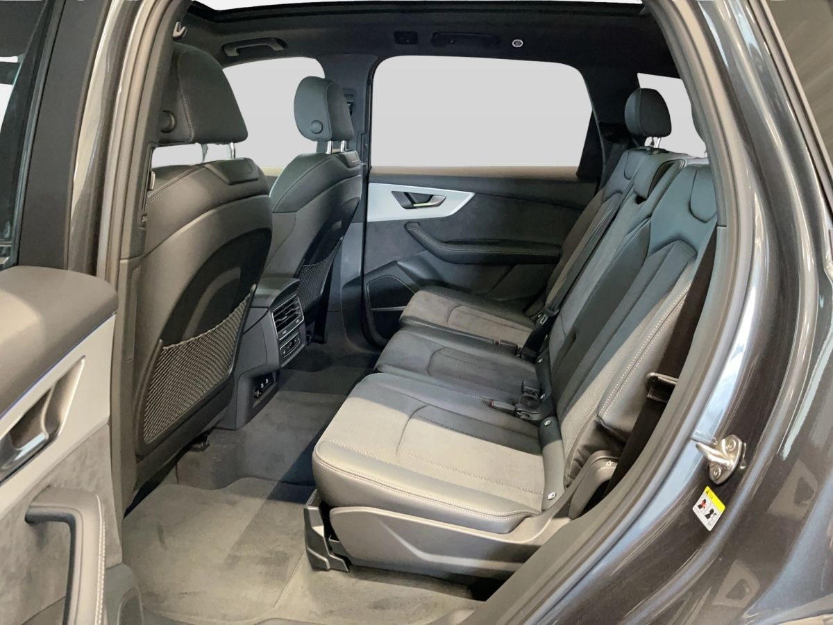 Audi Q7 55 TFSI e quattro tiptronic S line Luft Pano