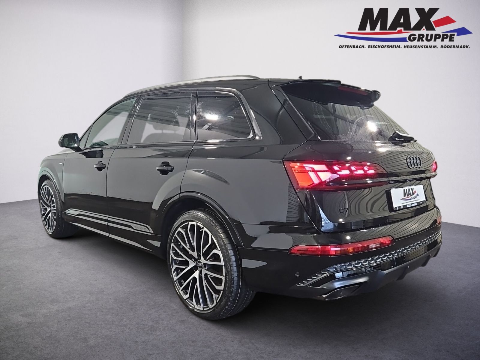 Audi Q7 SUV 50 TDI quattro S LINE+AHK+MATRIX+PANO+B&O