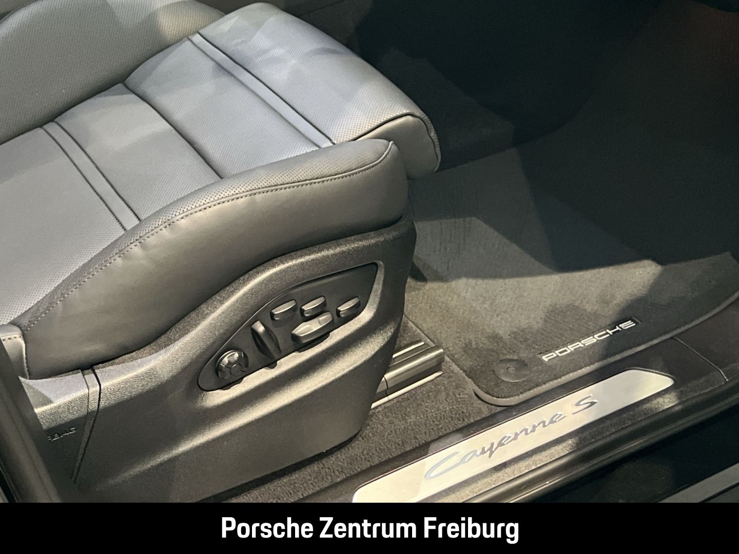 Porsche Cayenne S E-Hybrid InnoDrive Head-Up PDCC BOSE