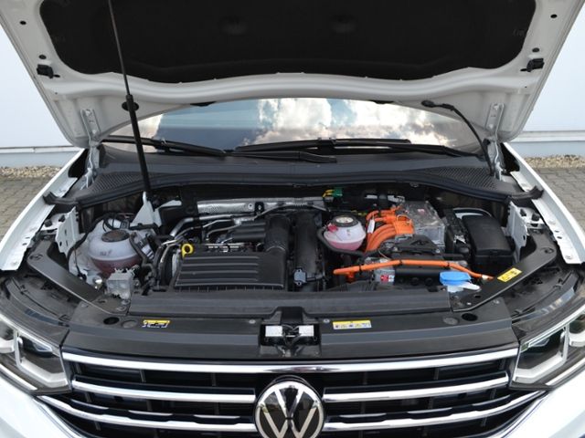 Volkswagen Tiguan 1.4 TSI eHybrid Elegance - Samsaru's Car Outlet