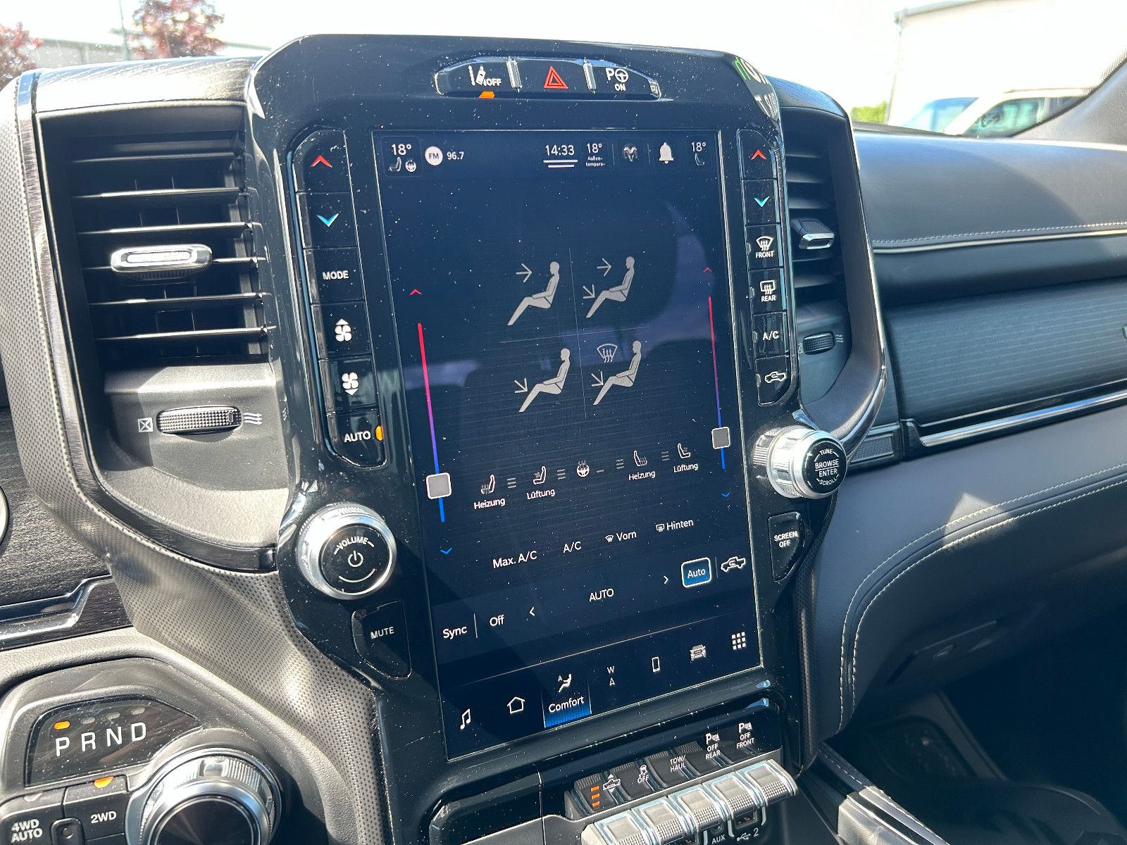 Dodge RAM 1500 Limited LPG Luft LED HUD  Retrax dt.Fzg