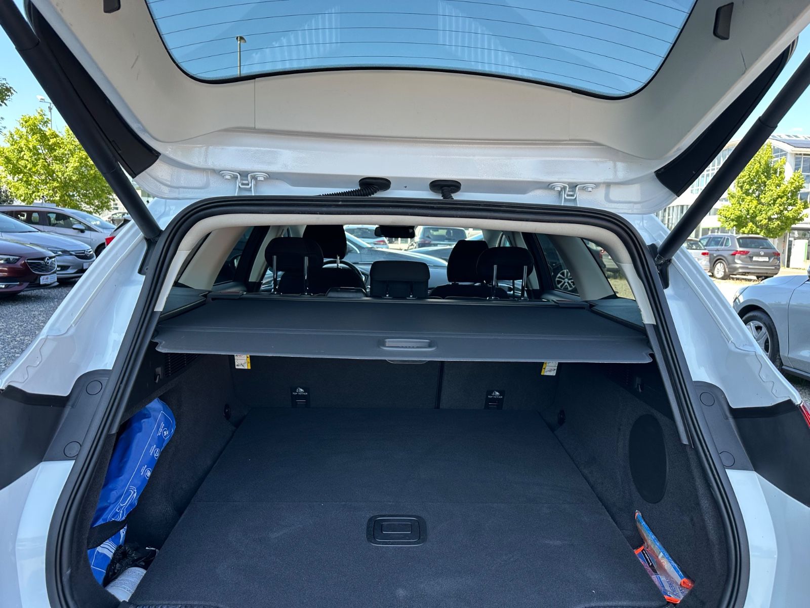 Ford Mondeo Turnier 2.0 ECOB Titanium - Samsaru's Car Outlet