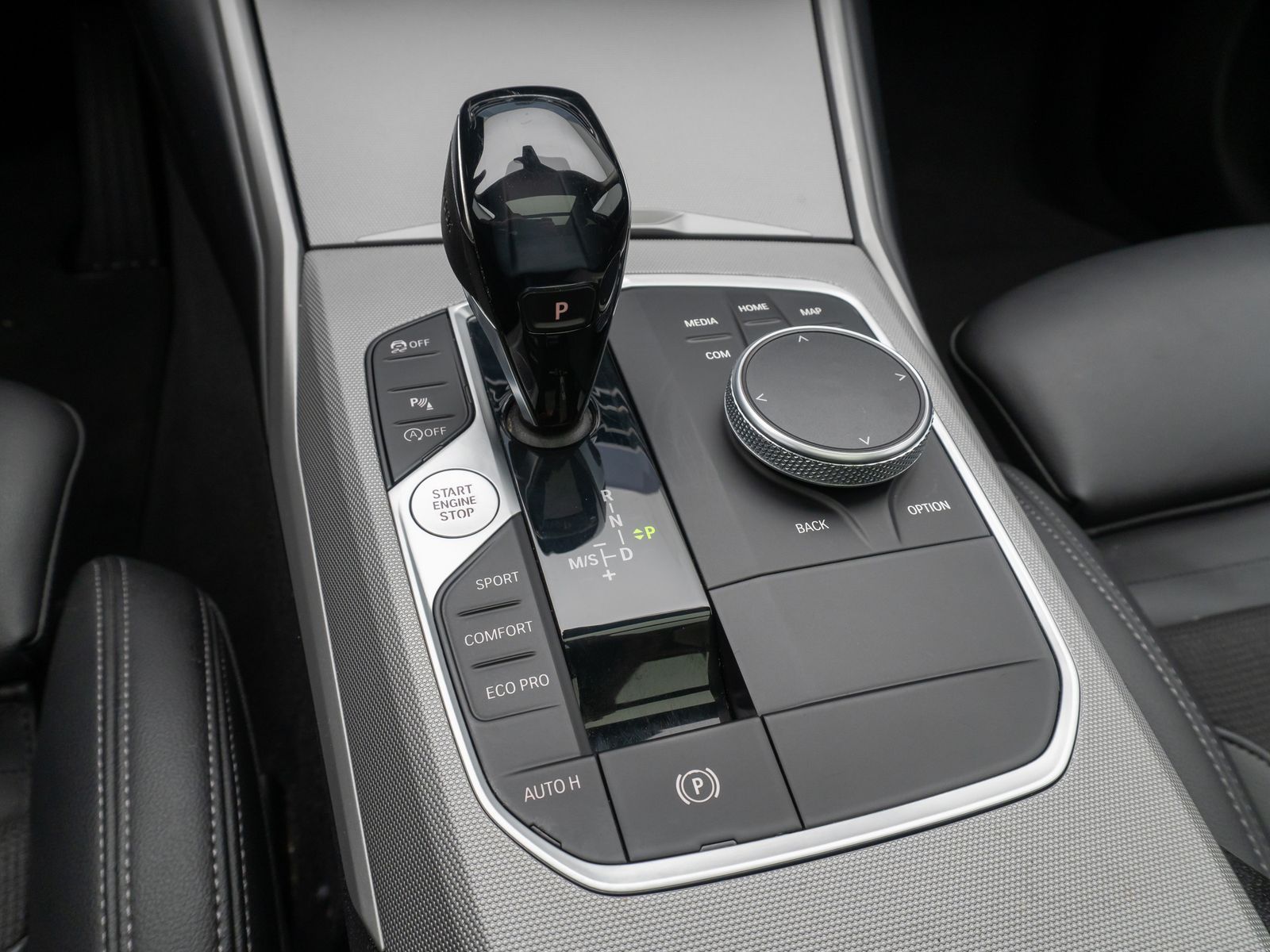 BMW 330i xD - Samsaru's Car Outlet